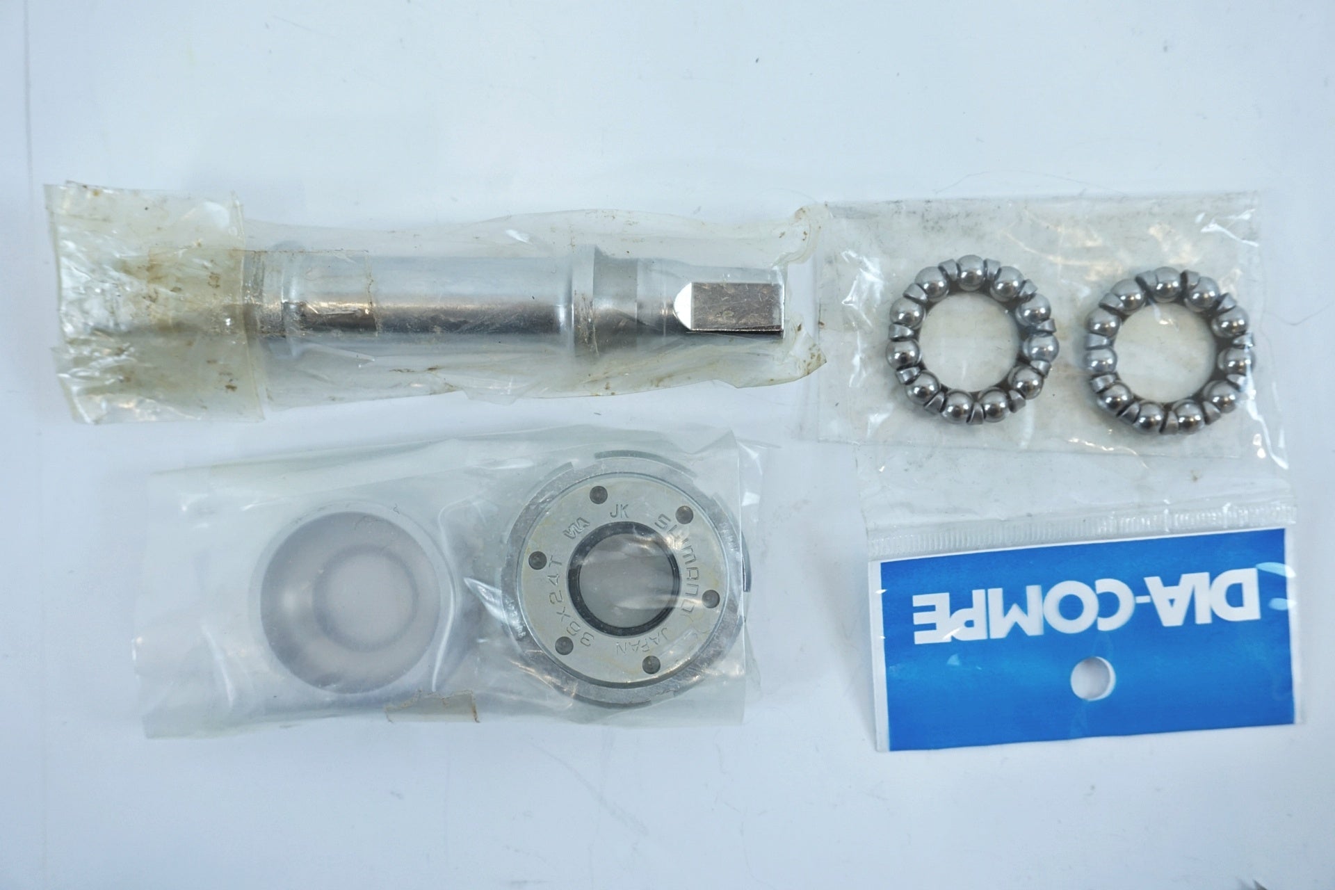 SHIMANO 「シマノ」 モデル不明 ボトムブラケット / 有明ガーデン店