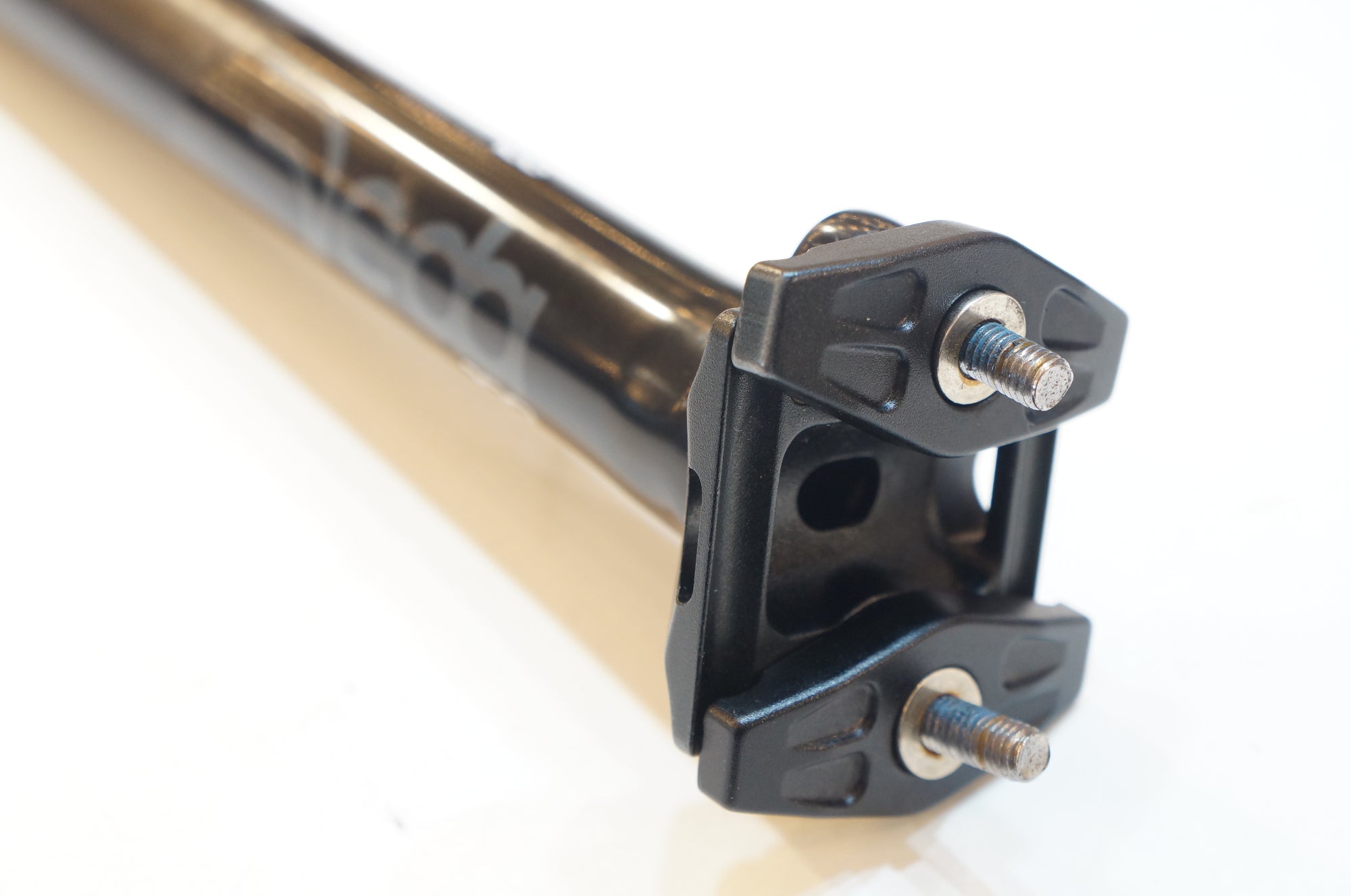 DEDA 「デダ」 ZERO100 φ27.2 245mm シートポスト / バイチャリ浦和ベース
