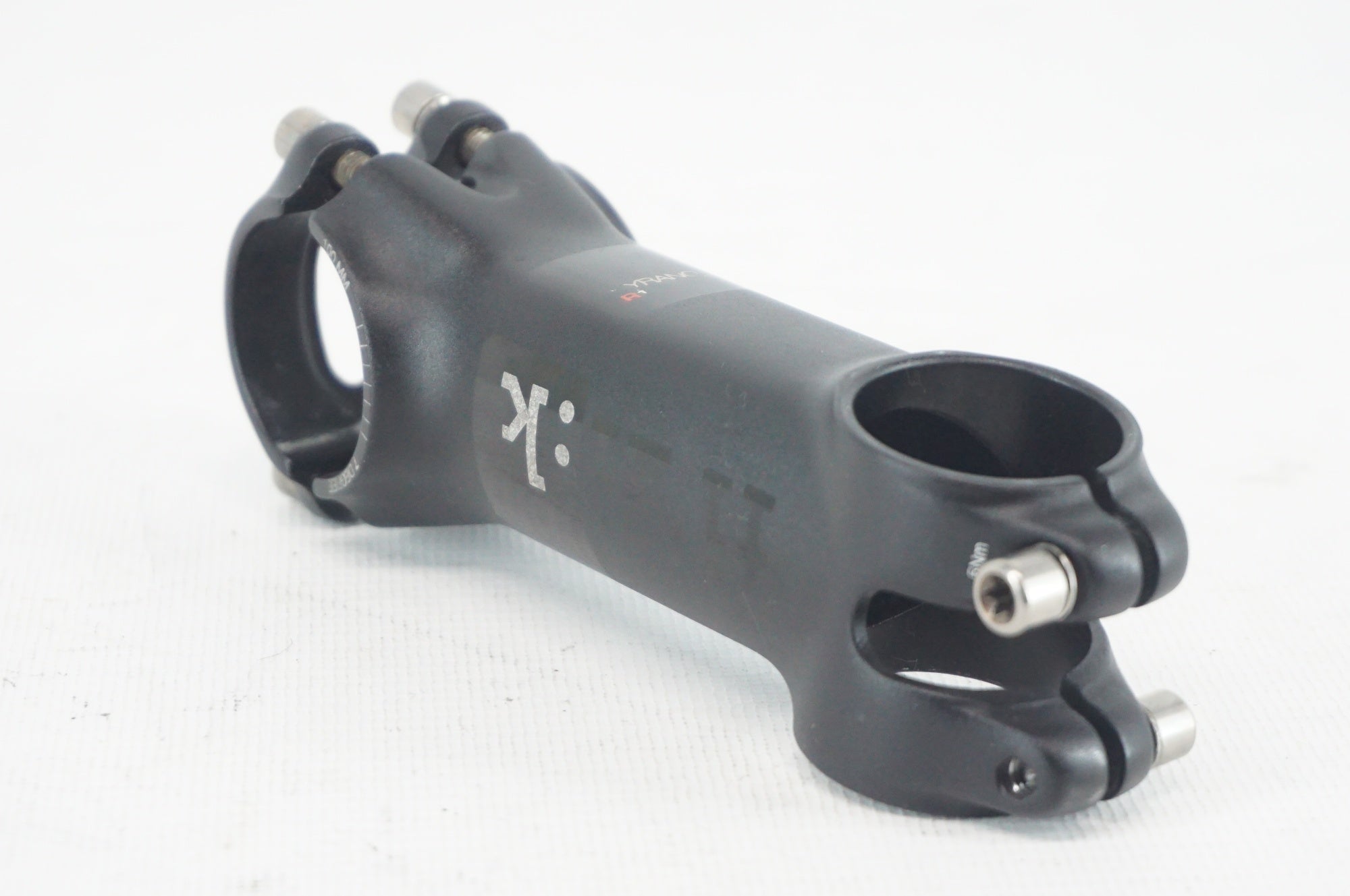 FIZIK 「フィジーク」 CYRANO STEM R1 φ31.8 100mm 7° ステム / 阪急