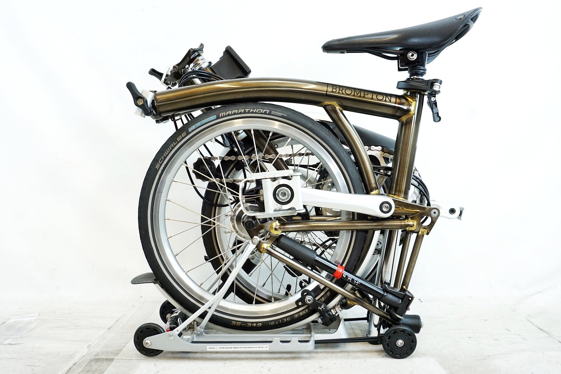 BROMPTON 「ブロンプトン」 M6R 2021年モデル 折り畳み自転車 / 有明 BROMPTON 「ブロンプトン」 M6R 2021年モデル 折り畳み自転車 / 有明