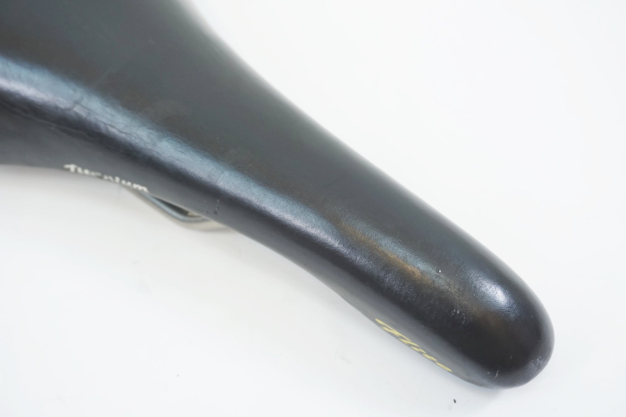 SELLE ITALIA 「セライタリア」 FLITE TITANIUM サドル / 有明ガーデン