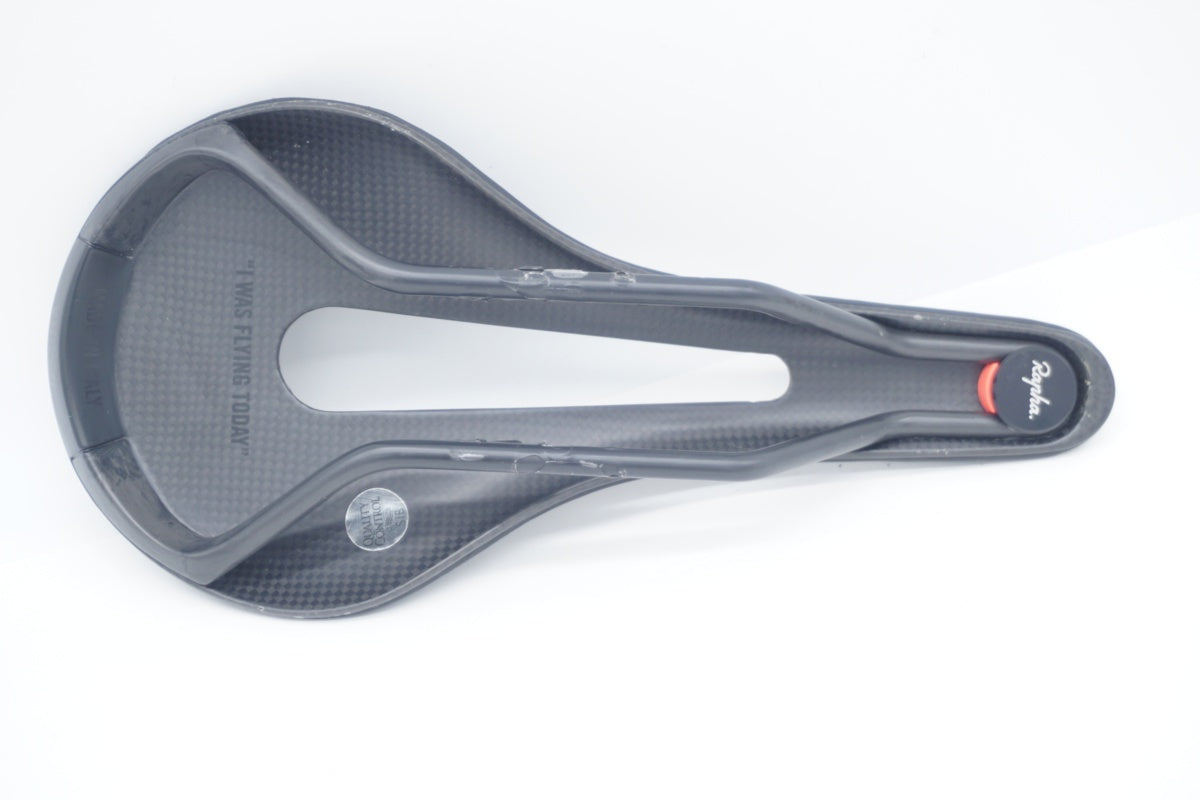 美品 Rapha PRO TEAM CUT OUT SADDLE カーボンサドル ラファ サドル | Rapha