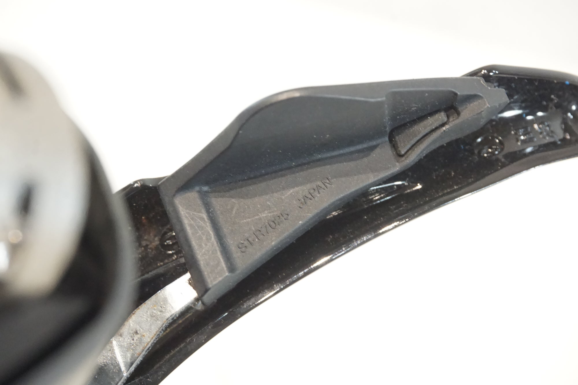 SHIMANO 「シマノ」 105 ST-R7025 デュアルコントロールレバーセット / 横浜戸塚店