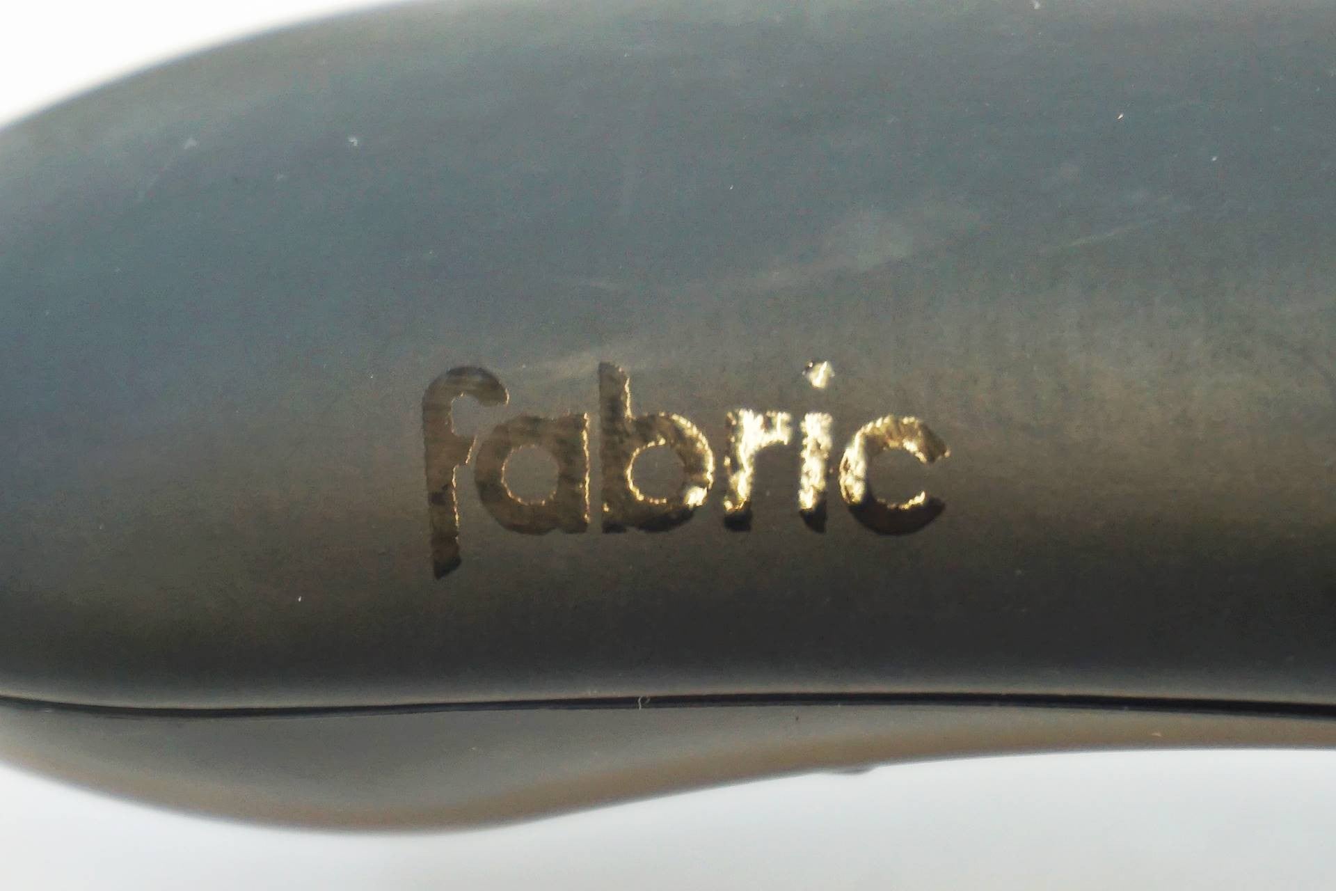 FABRIC 「ファブリック」 SCOOP RACE SHALLOW サドル / 有明ガーデン店