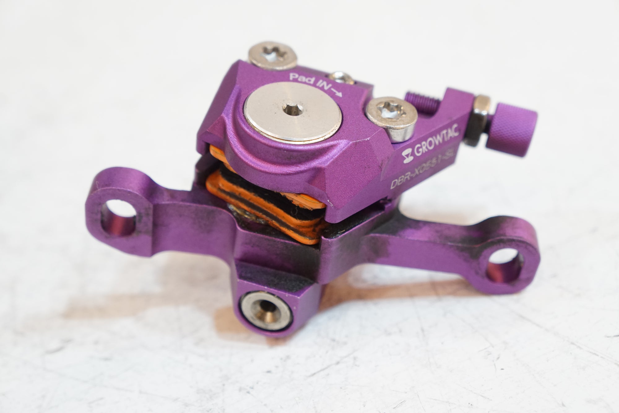 GROWTAC 「グロータック」 EQUAL ディスクブレーキキャリパー / バイチャリ浦和ベース