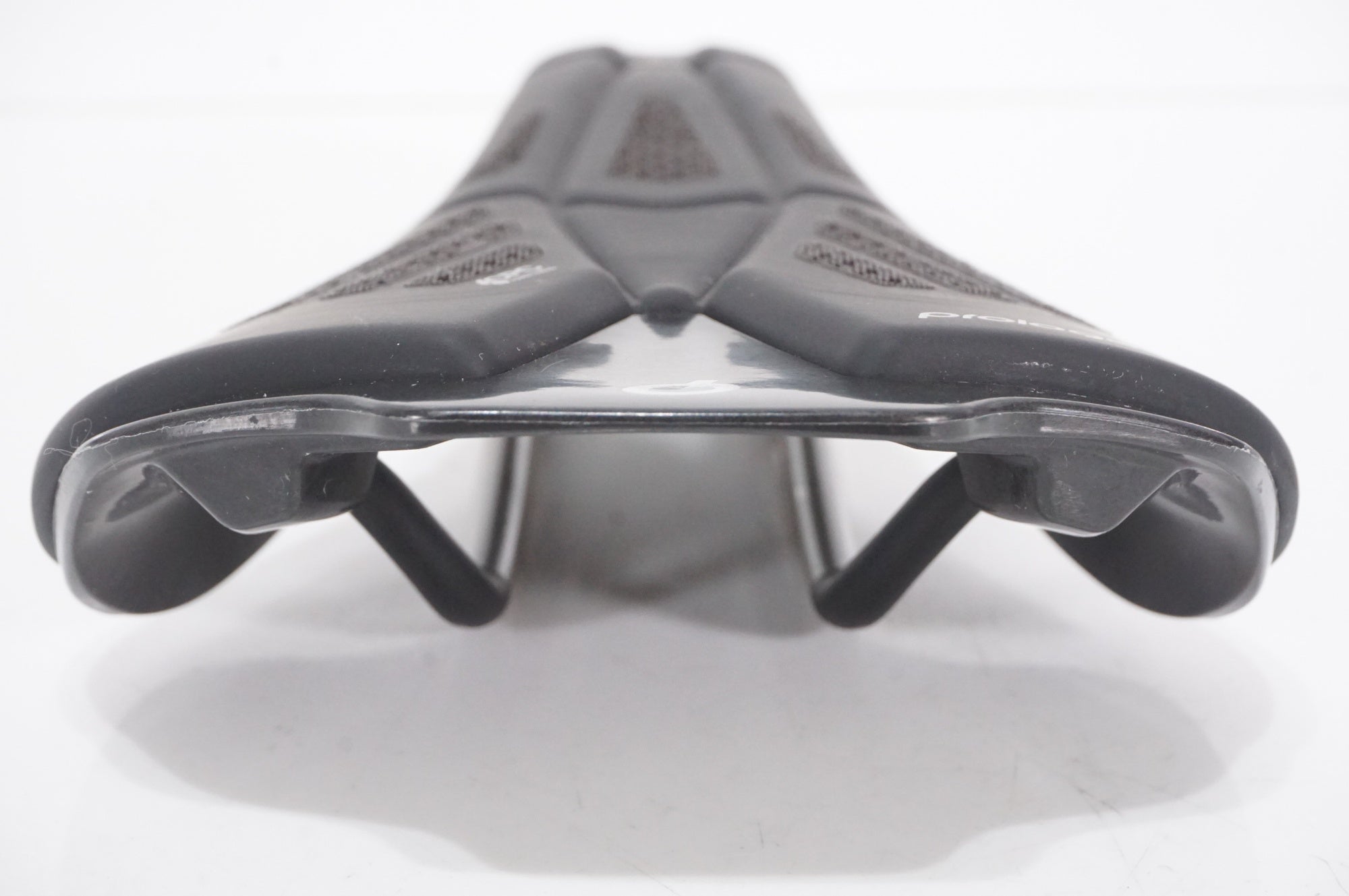 PROLOGO 「プロロゴ」 SCRATCH MS サドル / AKIBA店