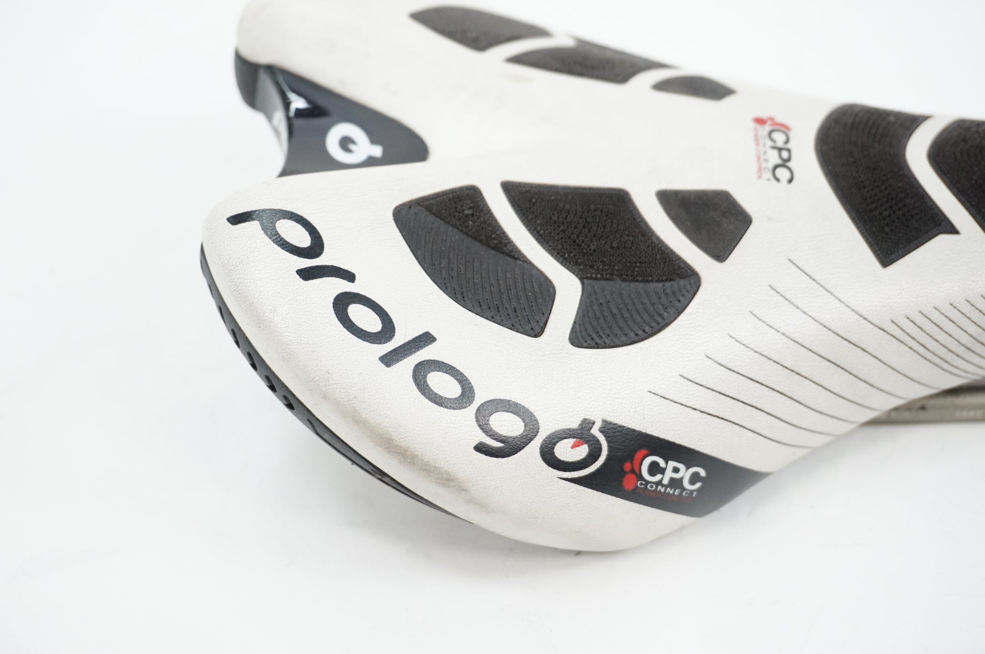 PROLOGO 「プロロゴ」 SCRATCH サドル / 川越店