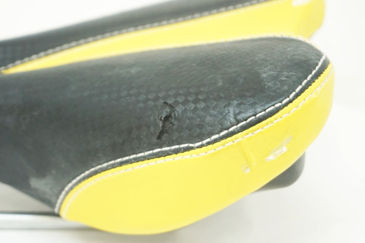 VELO 「ベロ」 サドル / 大阪美原北インター店