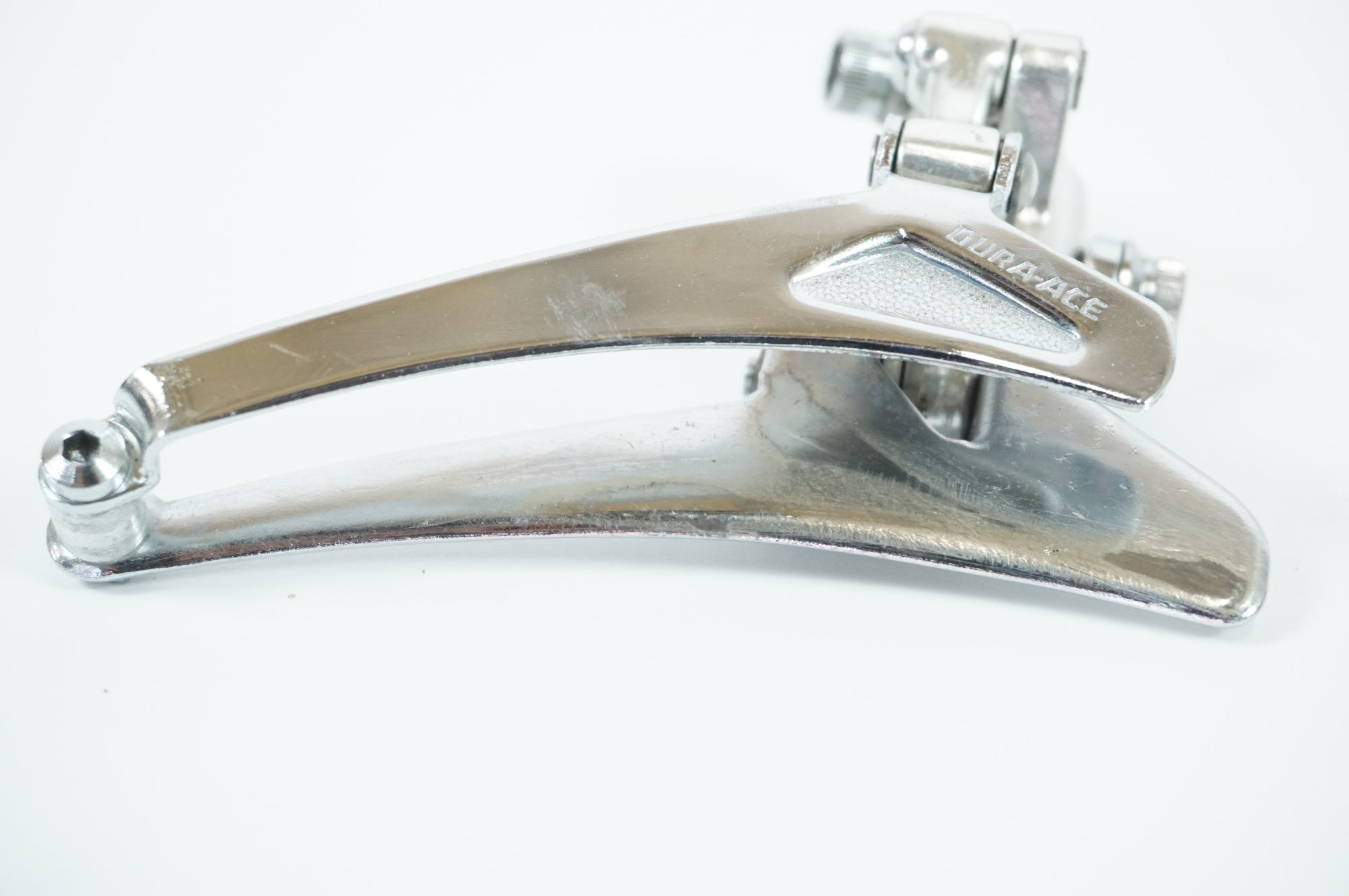 SHIMANO DURA-ACE フロントディレイラー 027 SHIMANO 「シマノ」 DURA-ACE FD-7200 フロントディレイラー / 宇都宮