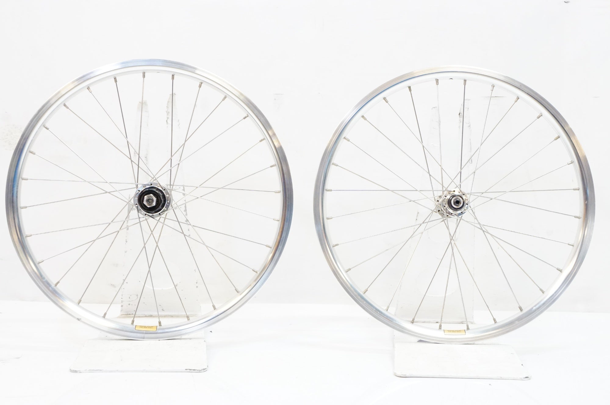 BRUNO 「ブルーノ」 純正 シマノ8/9速 ホイールセット / 熊谷本店