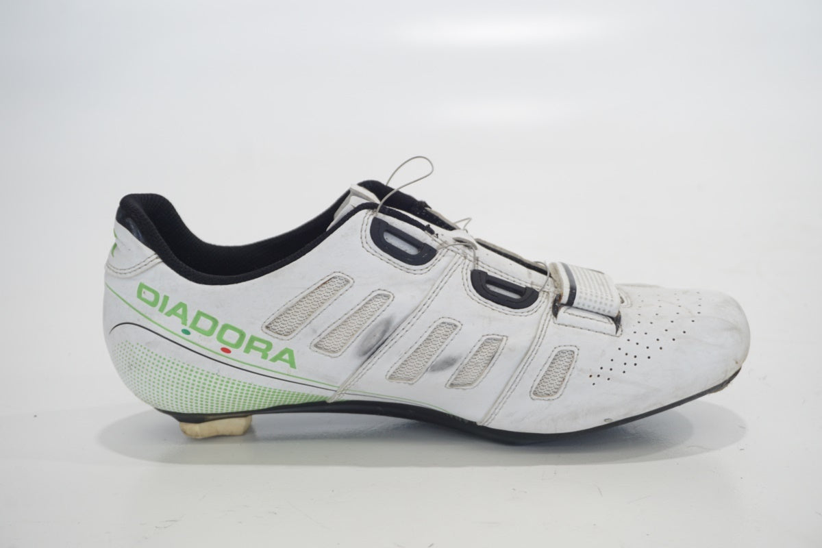 ヴィラロドラ DIADORA 「ディアドラ」 VORTEX RACER II EUR40(25.0cm)サイズ