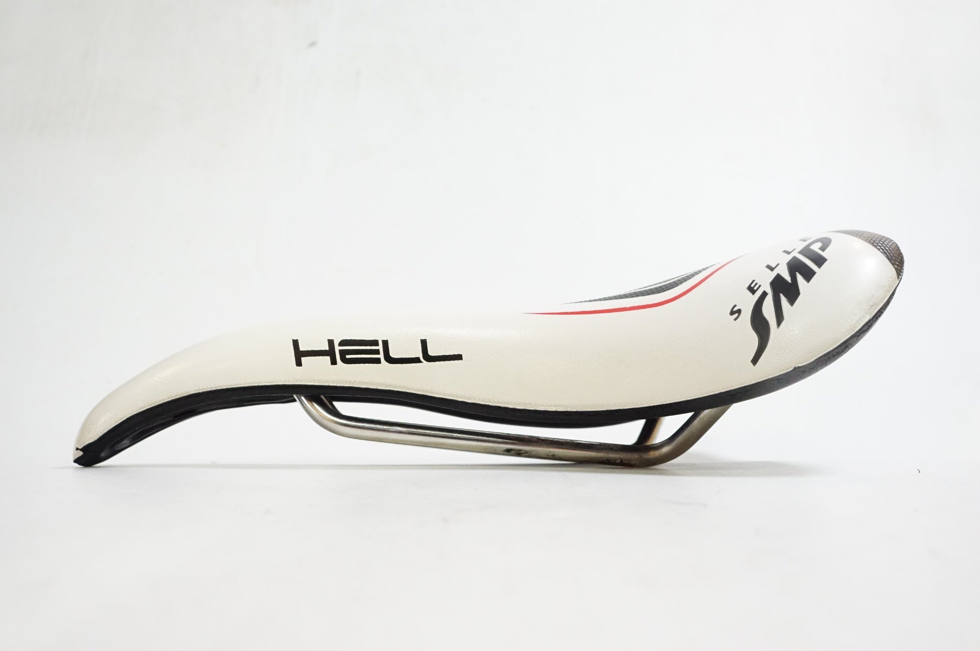 SELLE SMP 「セラ エスエムピー」 HELL サドル / 熊谷本店