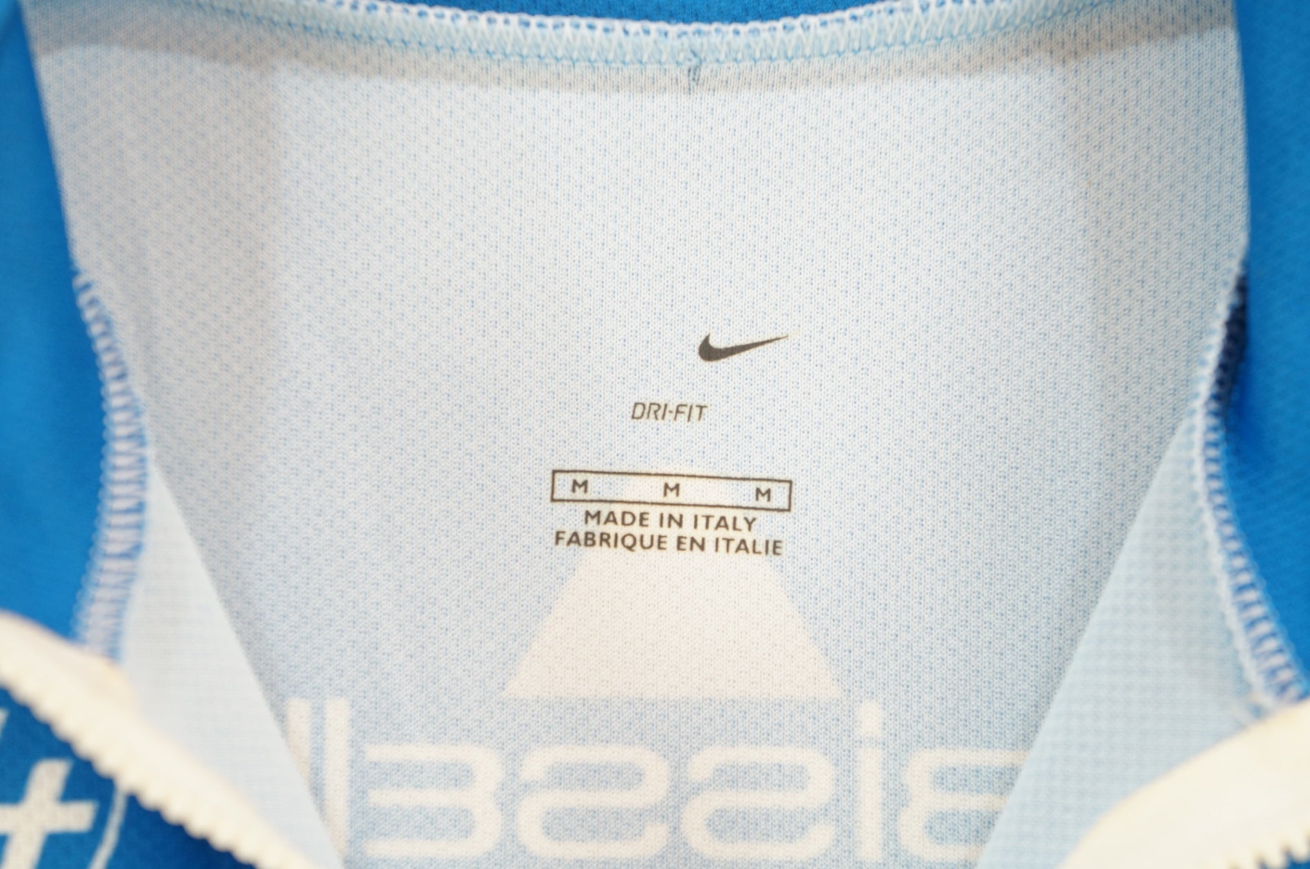 NIKE 「ナイキ」 LIVE STRONG Mサイズ 半袖ジャージ / バイチャリ浦和ベース