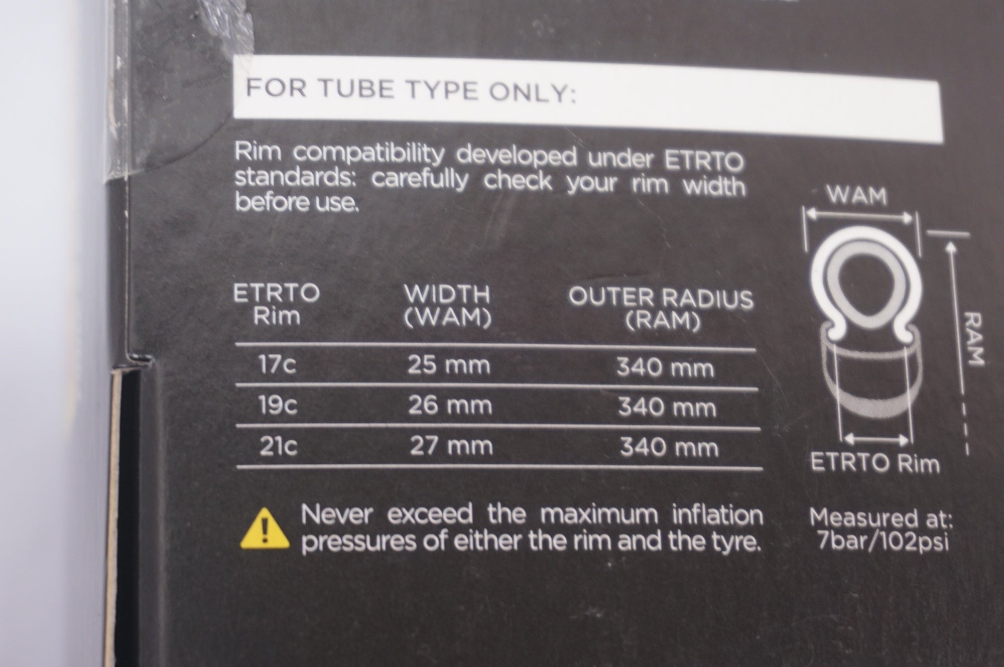 PIRELLI 「ピレリ」 P ZERO RACE 700-26C クリンチャー タイヤ / 世田谷店