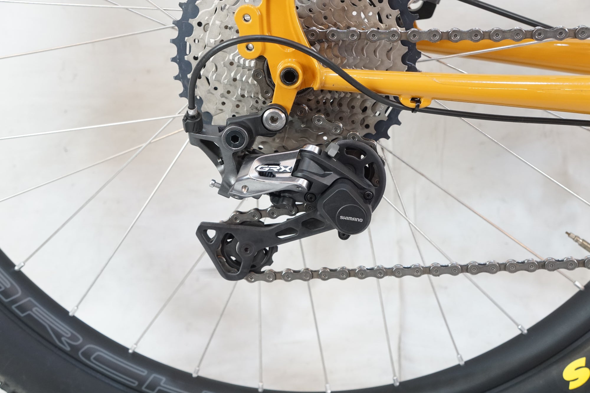 BLACK MOUNTAIN CYCLES 「ブラック マウンテン サイクルズ」 LA CABRA 2023年モデル ロードバイク / バイチャリ浦和ベース