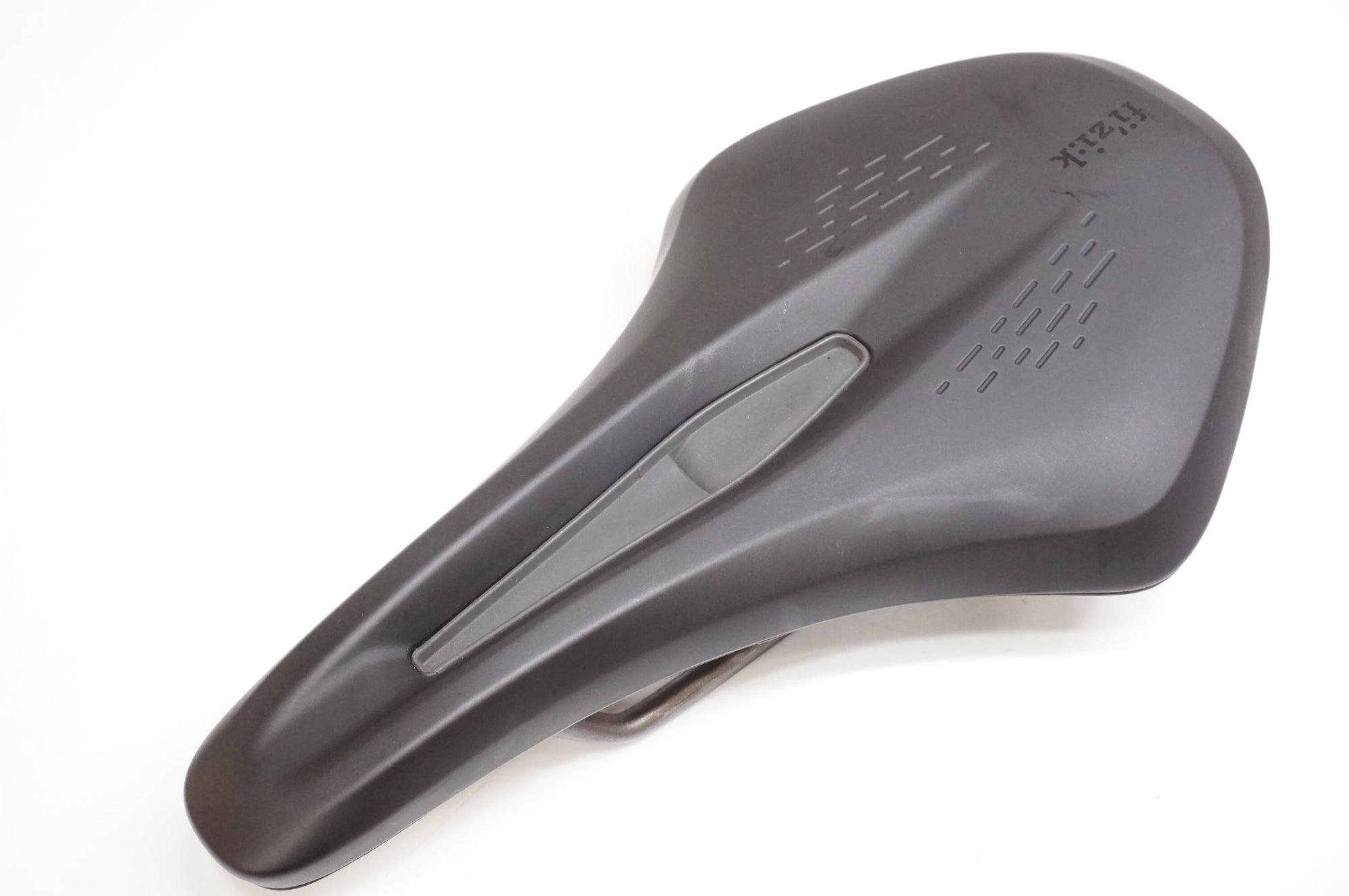 FIZIK 「フィジーク」 TERRA ARGO X3 サドル / 大宮店