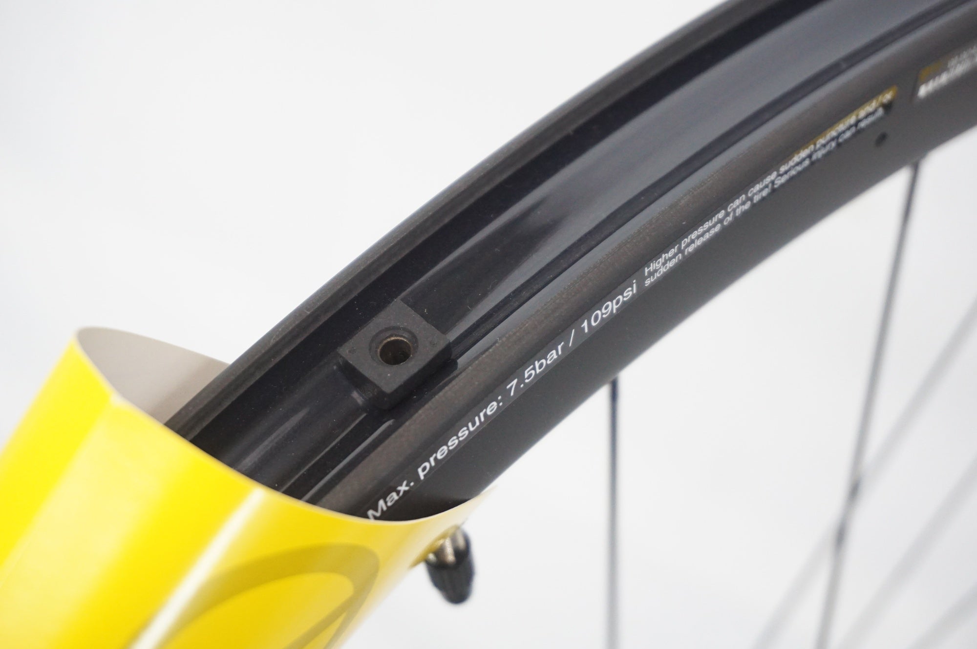 SHIMANO 「シマノ」 ULTEGRA WH-R8170-C36-TL シマノ11-12速 ホイール