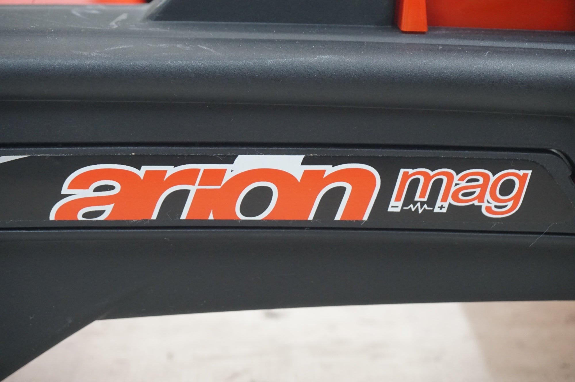 ELITE 「エリート」 ARION MAG 3本ローラー / 福岡店