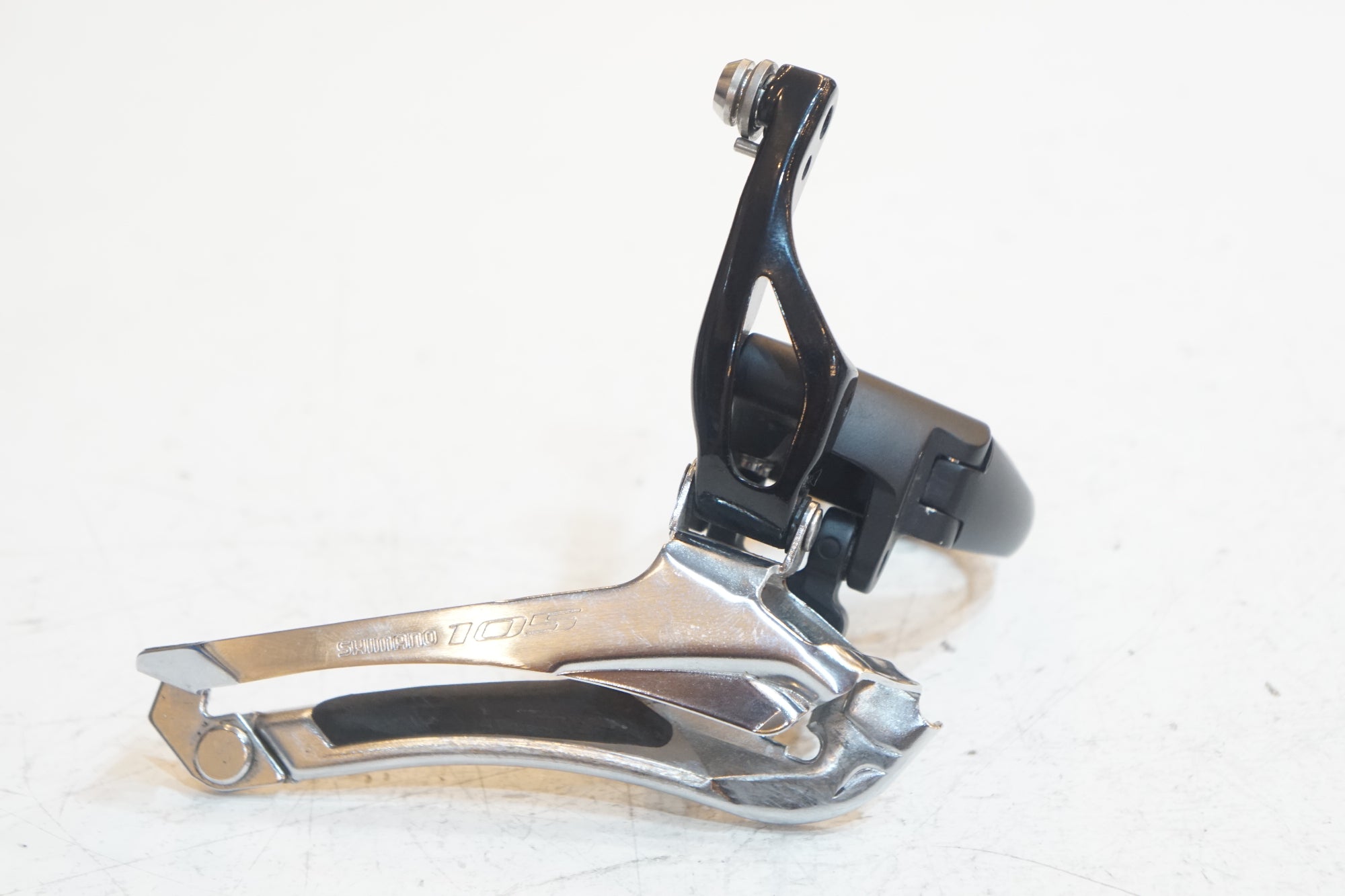 SHIMANO 「シマノ」 105 FD-5800 フロントディレイラー / バイチャリ浦和ベース