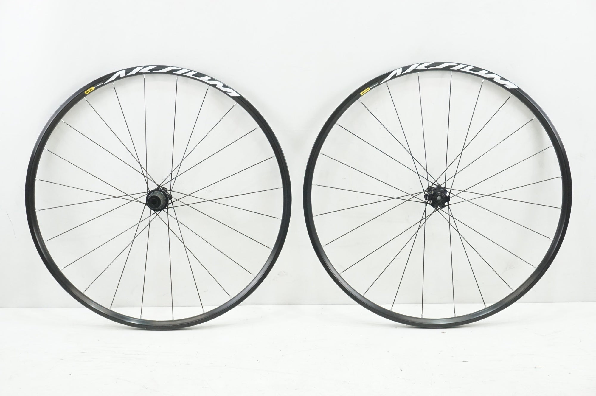 MAVIC 「マヴィック」 AKSIUM DISC シマノ11S ホイールセット / 大宮店