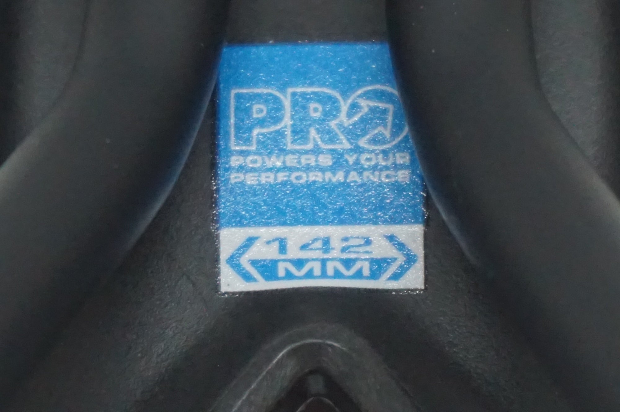 SHIMANO 「シマノ」 PRO FALCON PERFORMANCE サドル / 福岡店