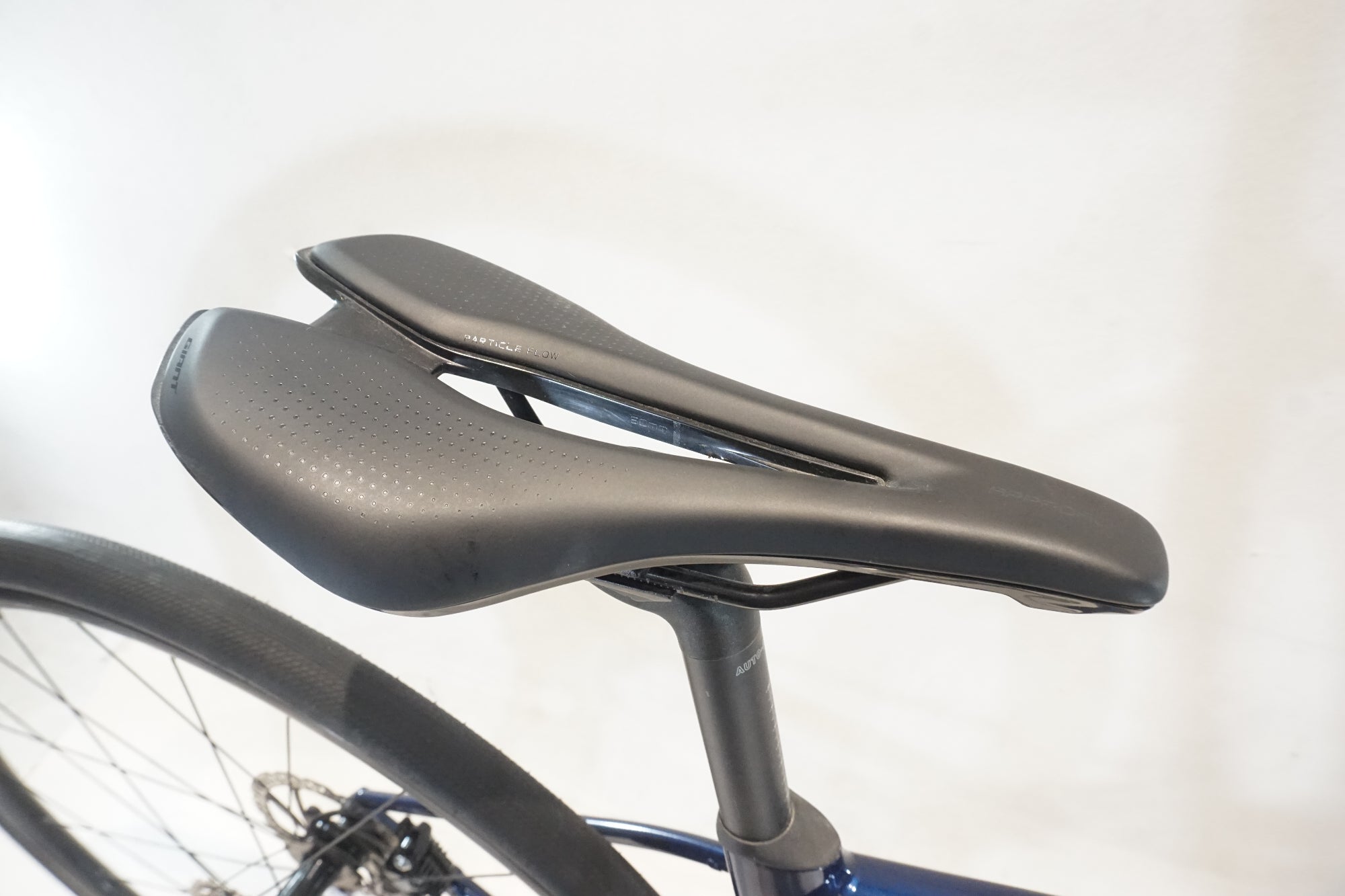 GIANT 「ジャイアント」 CONTEND AR1 2021年モデル ロードバイク / 横浜戸塚店