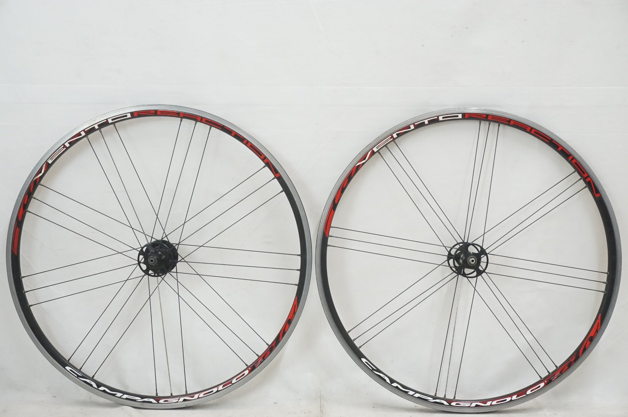 CAMPAGNOLO 「カンパニョーロ」 VENTO REACTION シマノ11速 ホイール