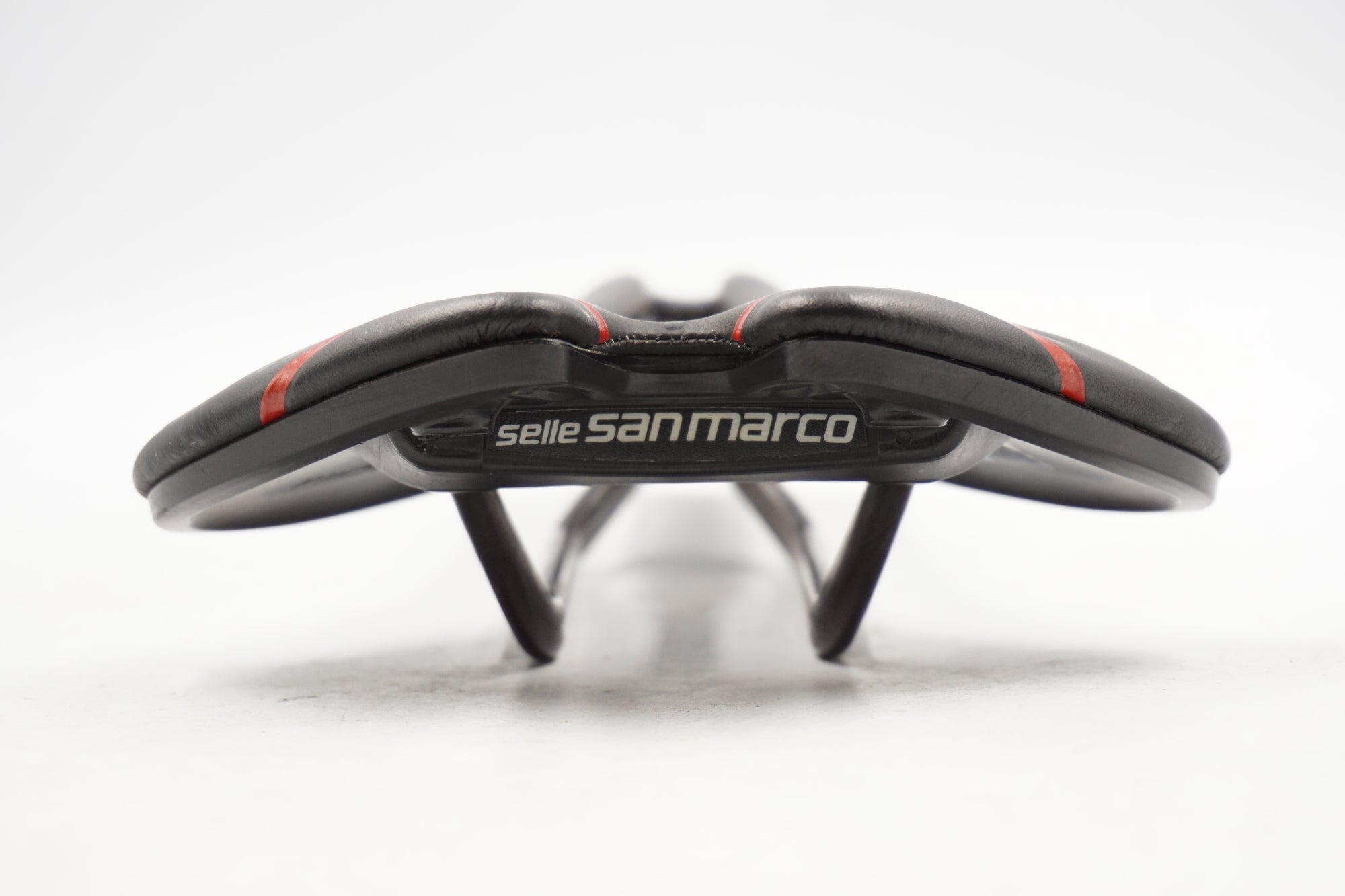 SELLE SANMARCO 「セラサンマルコ」 CFX サドル / 奈良店