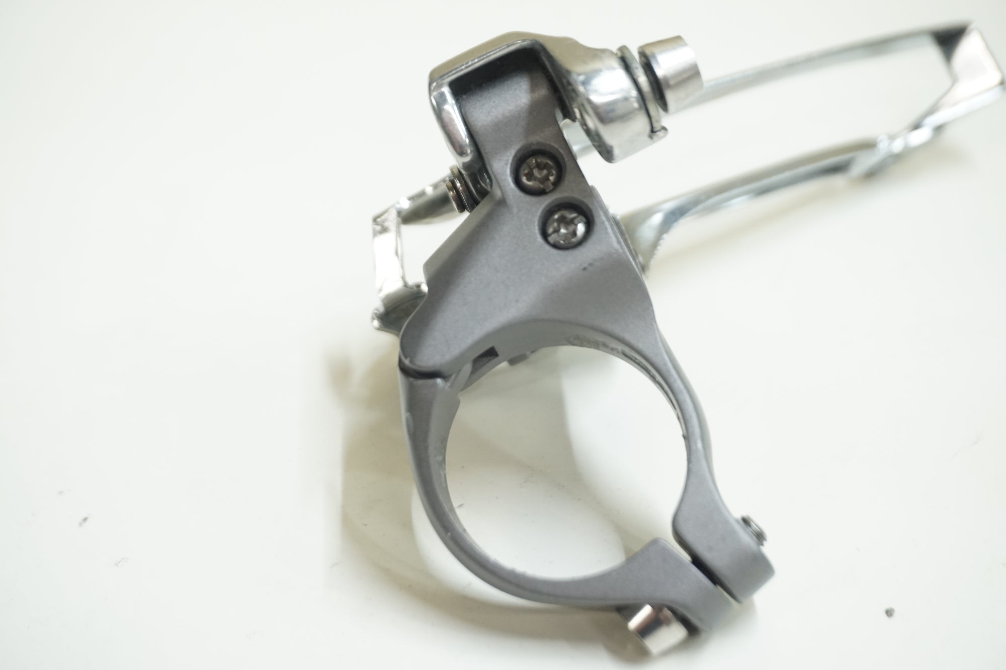 SHIMANO 「シマノ」 105 FD-5700 フロントディレイラー / 大宮店