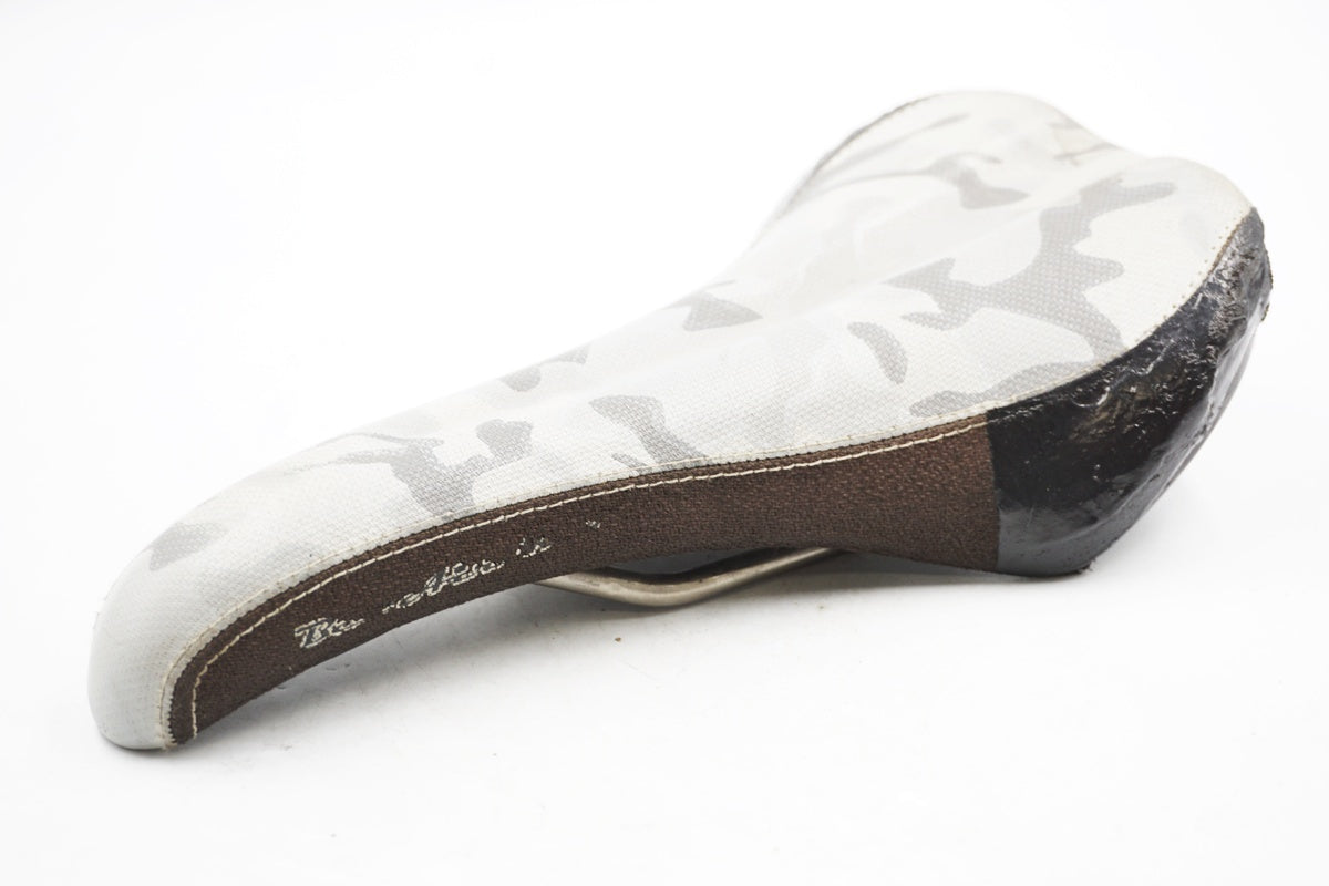 SDG 「エスディージー」 モデル不明 サドル / 奈良店