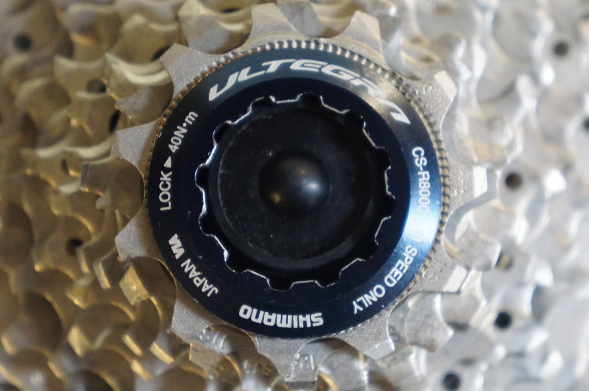 SHIMANO 「シマノ」 ULTEGRA CS-R8000 11-30T 11速 スプロケット