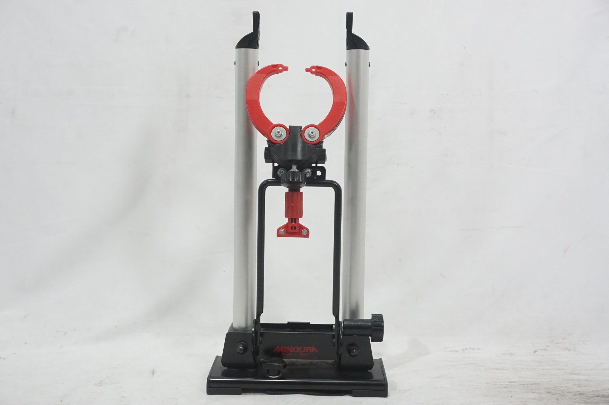 MINOURA 「ミノウラ」 FT-1 振れ取り台 センターゲージセット / AKIBA店