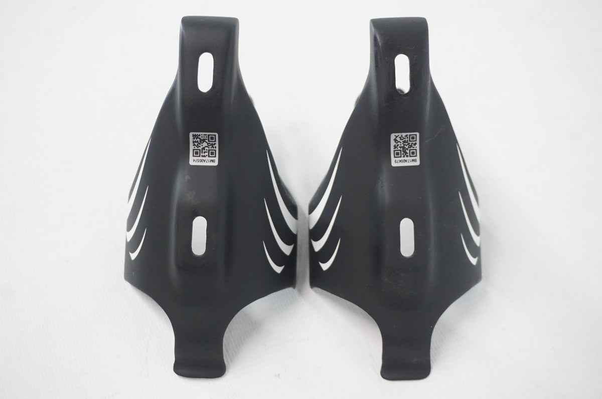 COLNAGO 「コルナゴ」 CARBON ボトルケージ / 阪急塚口店