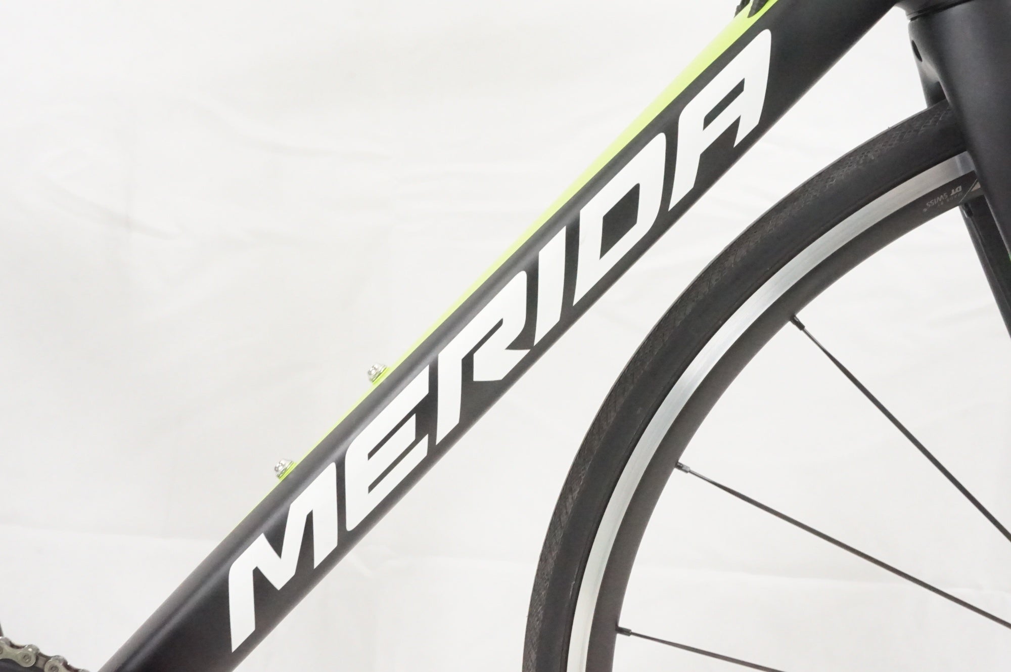 MERIDA 「メリダ」 SCULTURA 700 2017年モデル ロードバイク