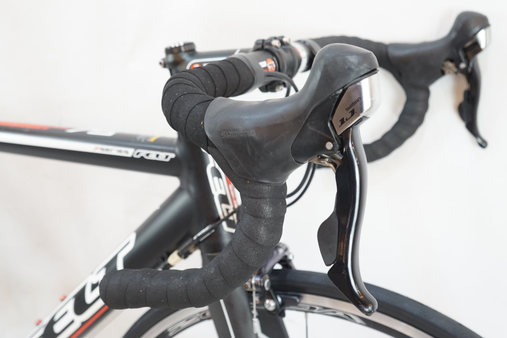 FELT 「フェルト」 F75 2011年モデル ロードバイク / バイチャリ浦和ベース