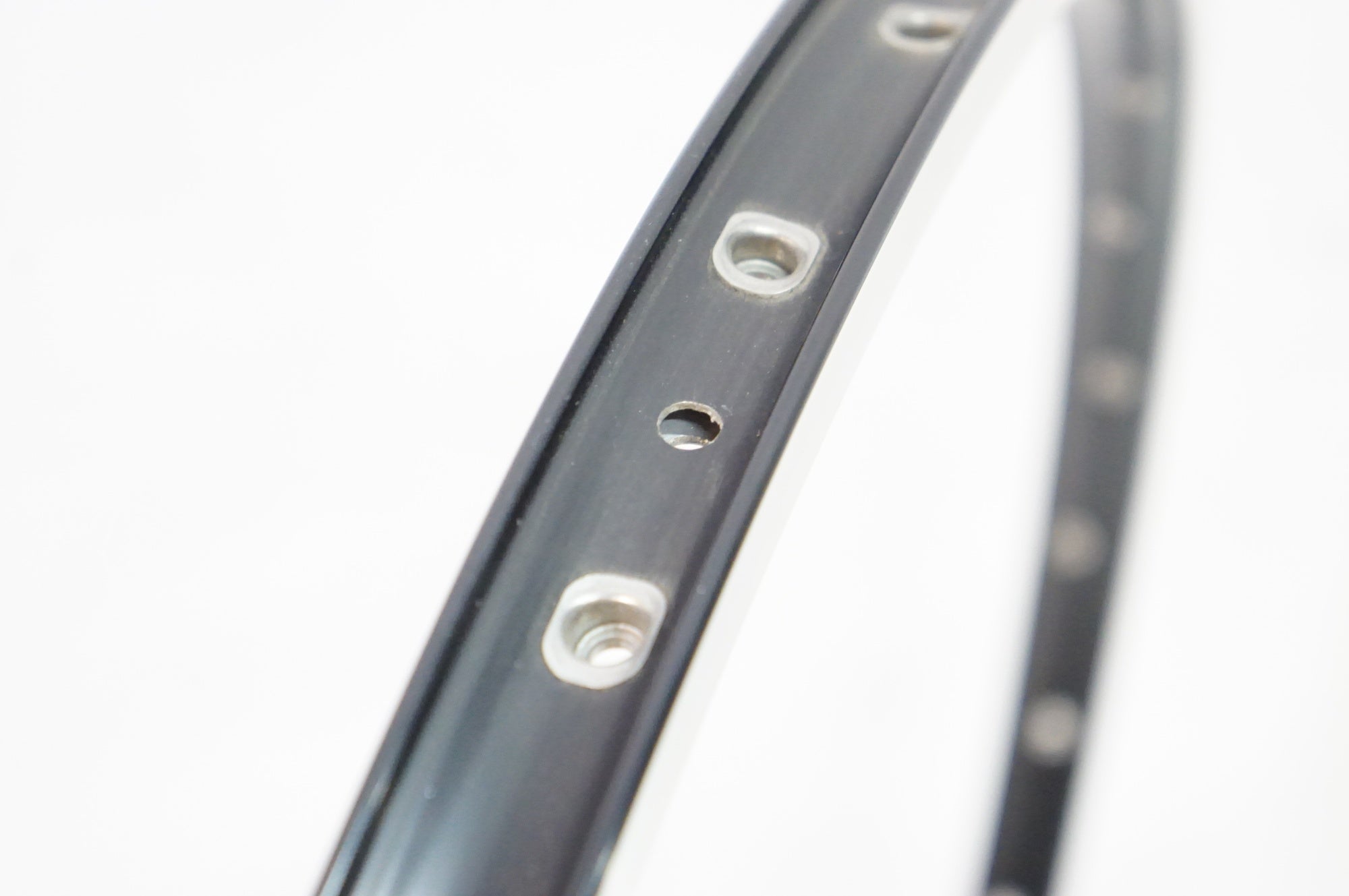 ARAYA 「アラヤ」 TM-840F 26インチ 32H リム / 熊谷本店