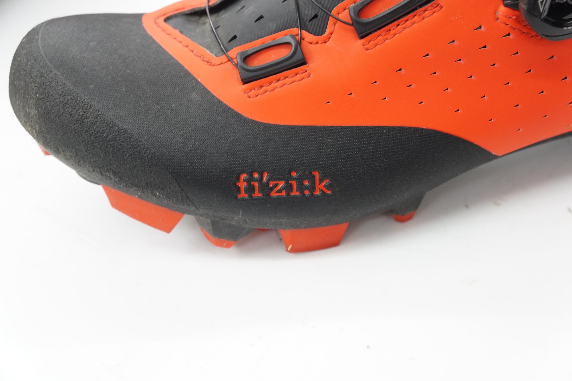 FIZIK 「フィジーク」 VENTO X3 OVER CURVE 28.7cm シューズ / バイチャリ浦和ベース