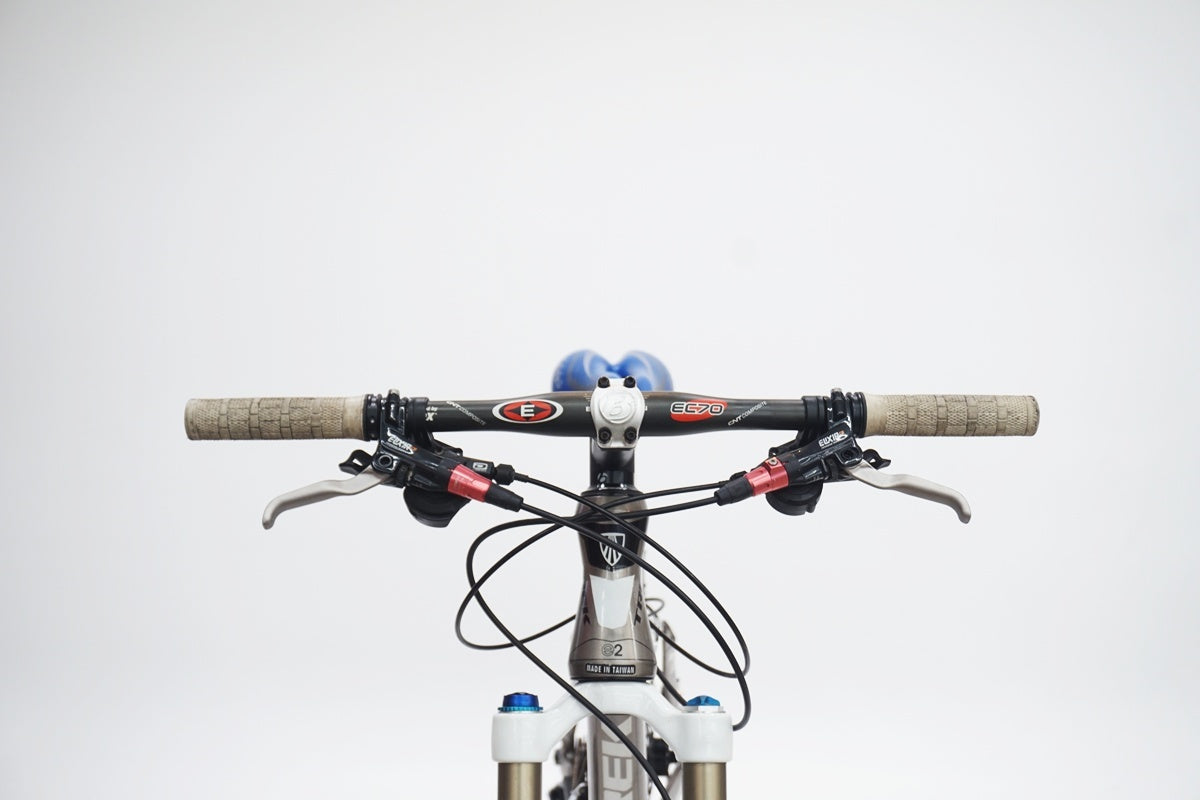 TREK 「トレック」　FUEL EX NINE 2010モデル マウンテンバイク/ 京都西院店