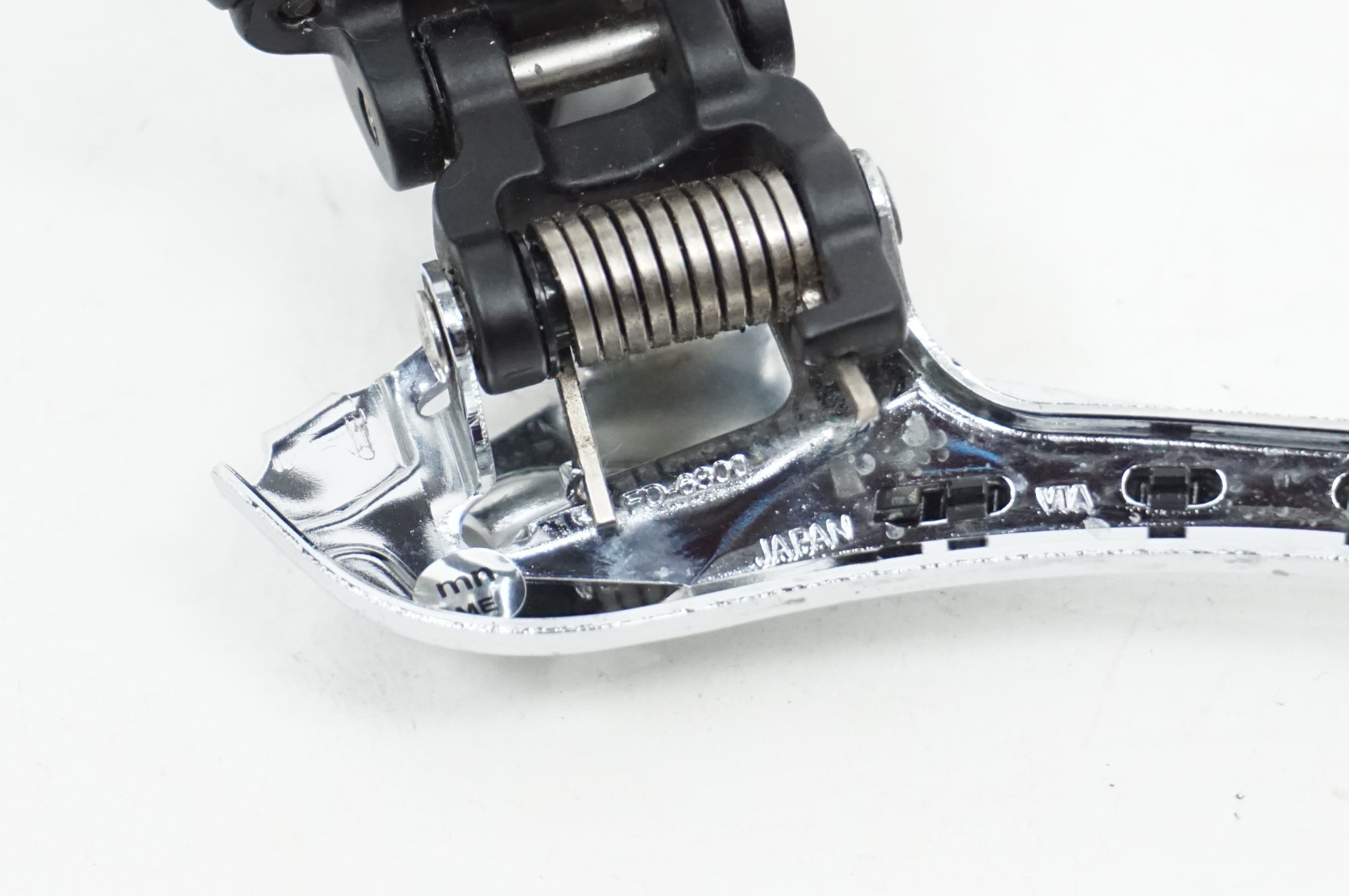 SHIMANO 「シマノ」  ULTEGRA FD-6800 フロントディレイラー φ31.8 / 川越店