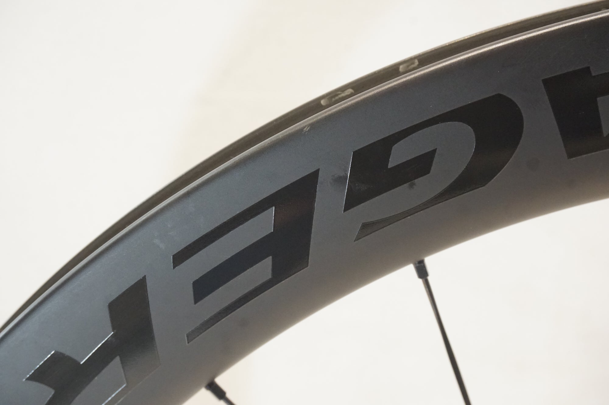 BONTRAGER 「ボントレガー」 AEOLUS PRO 51 TLR DISC シマノ11速