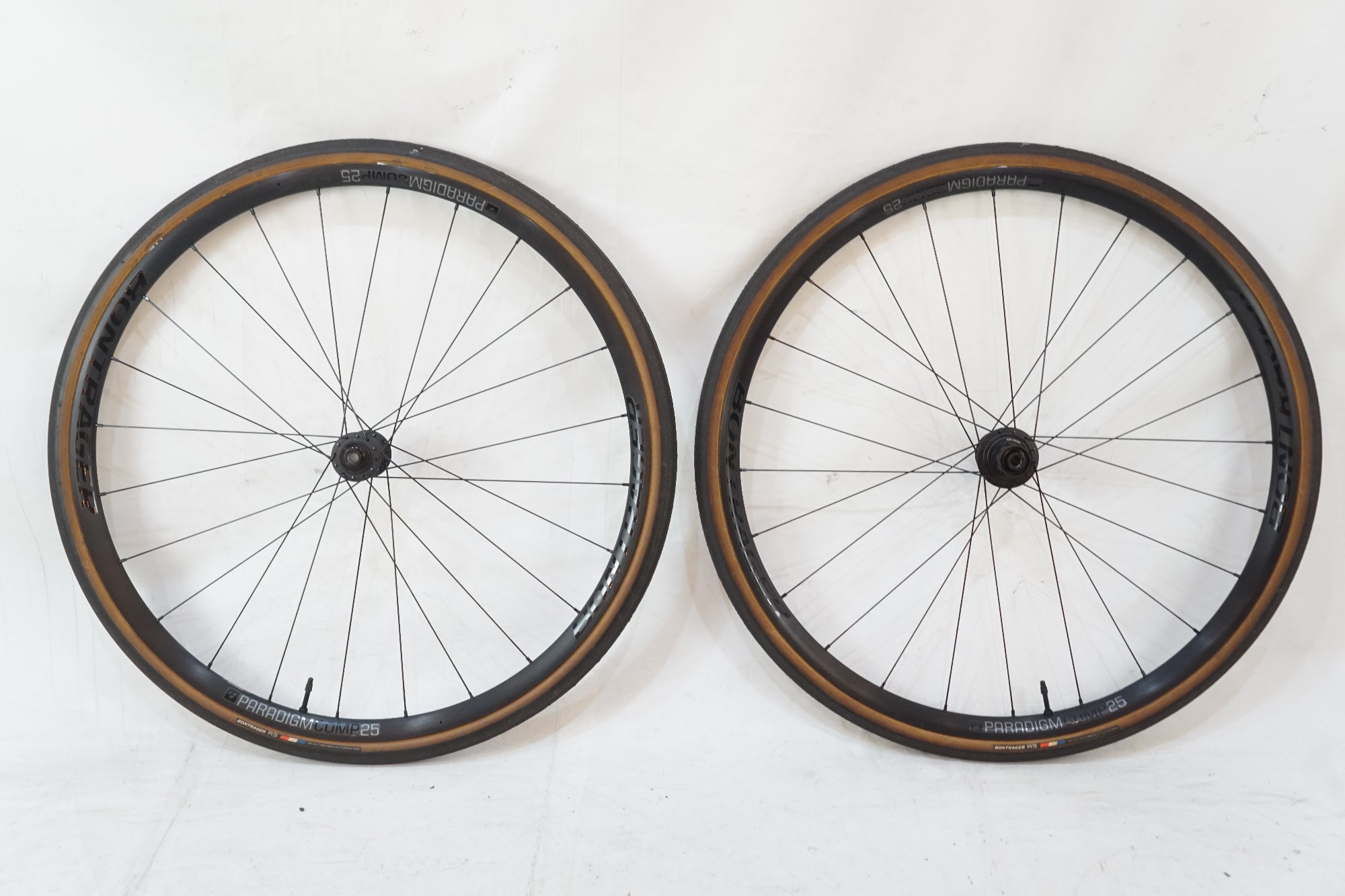 BONTRAGER 「ボントレガー」 PARADIGM COMP25 シマノ11速 622×25C ホイールセット / バイチャリ浦和ベース