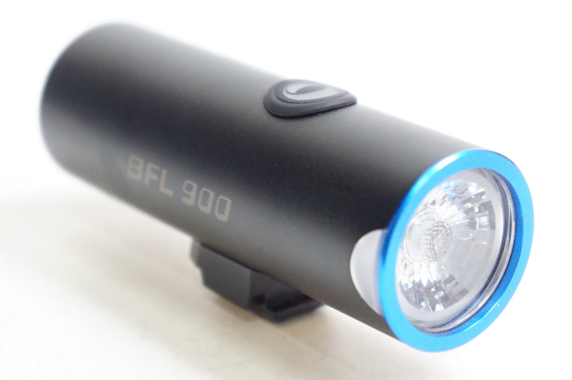 OLIGHT 「オーライト」 BFL 900 フロントライト / 熊谷本店