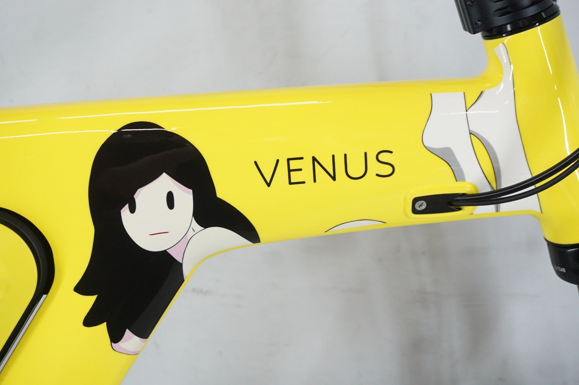 BESV 「べスビー」 PSA1 MAISON BESV TAKERU AMANO Venus 2025年モデル 20インチ 電動アシスト自転車 / 阪急塚口店