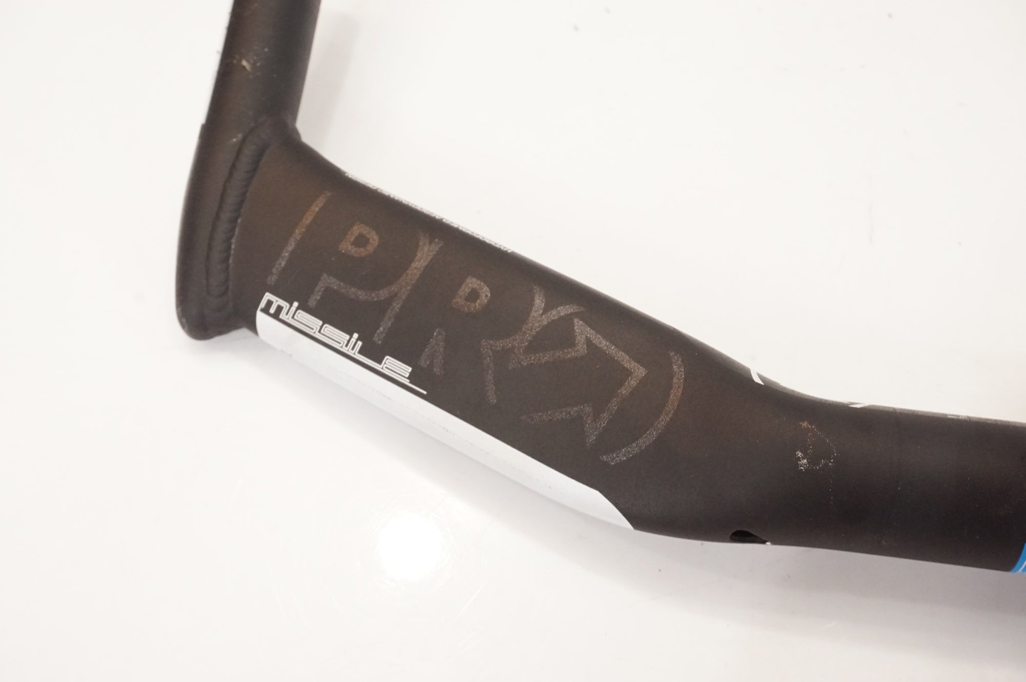 SHIMANO 「シマノ」 PRO MISSILE φ31.8 400mm ベースバー