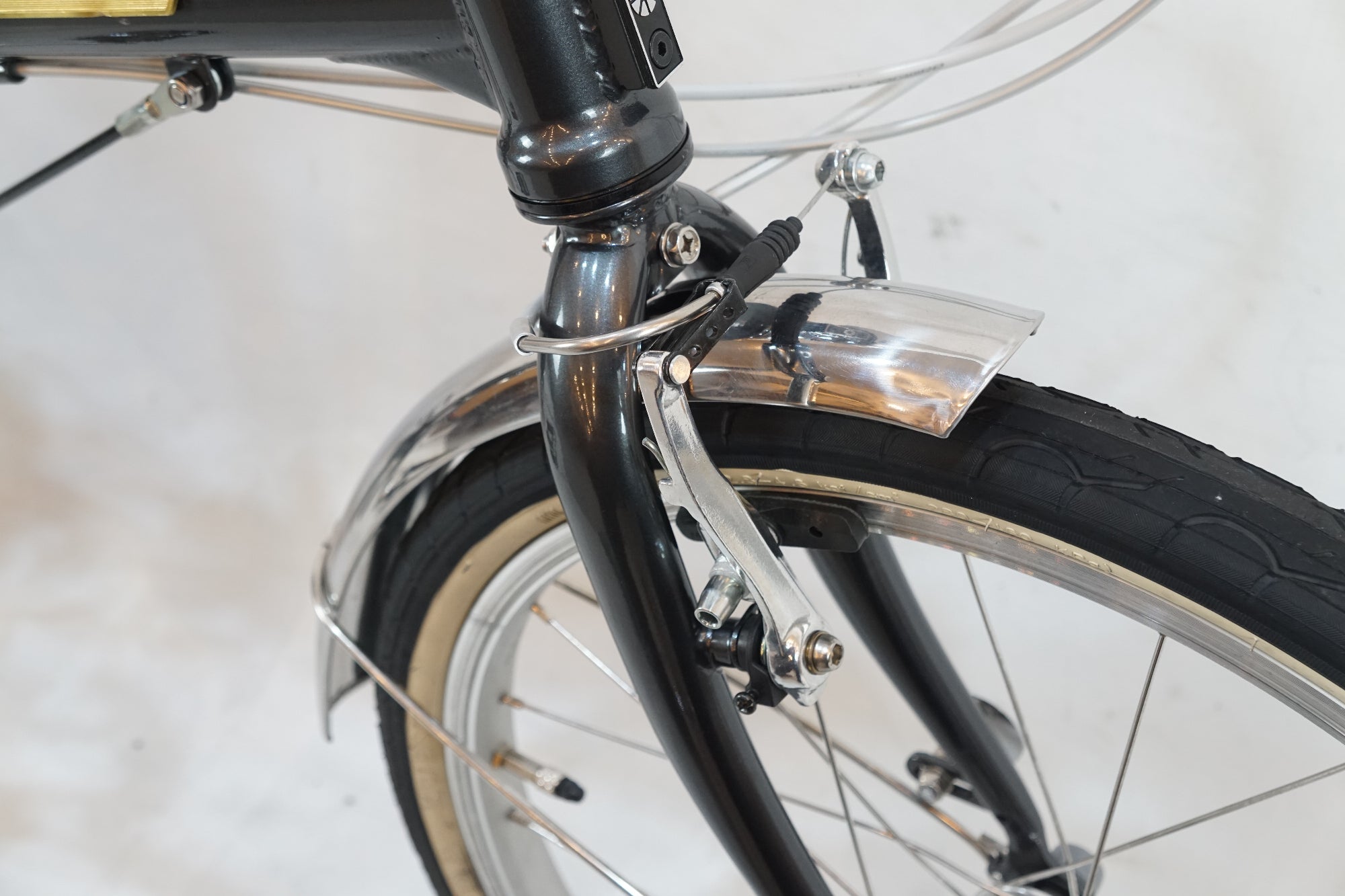 DAHON 「ダホン」 BOARDWALK D7 2022年モデル 20インチ 折り畳み自転車 / バイチャリ浦和ベース