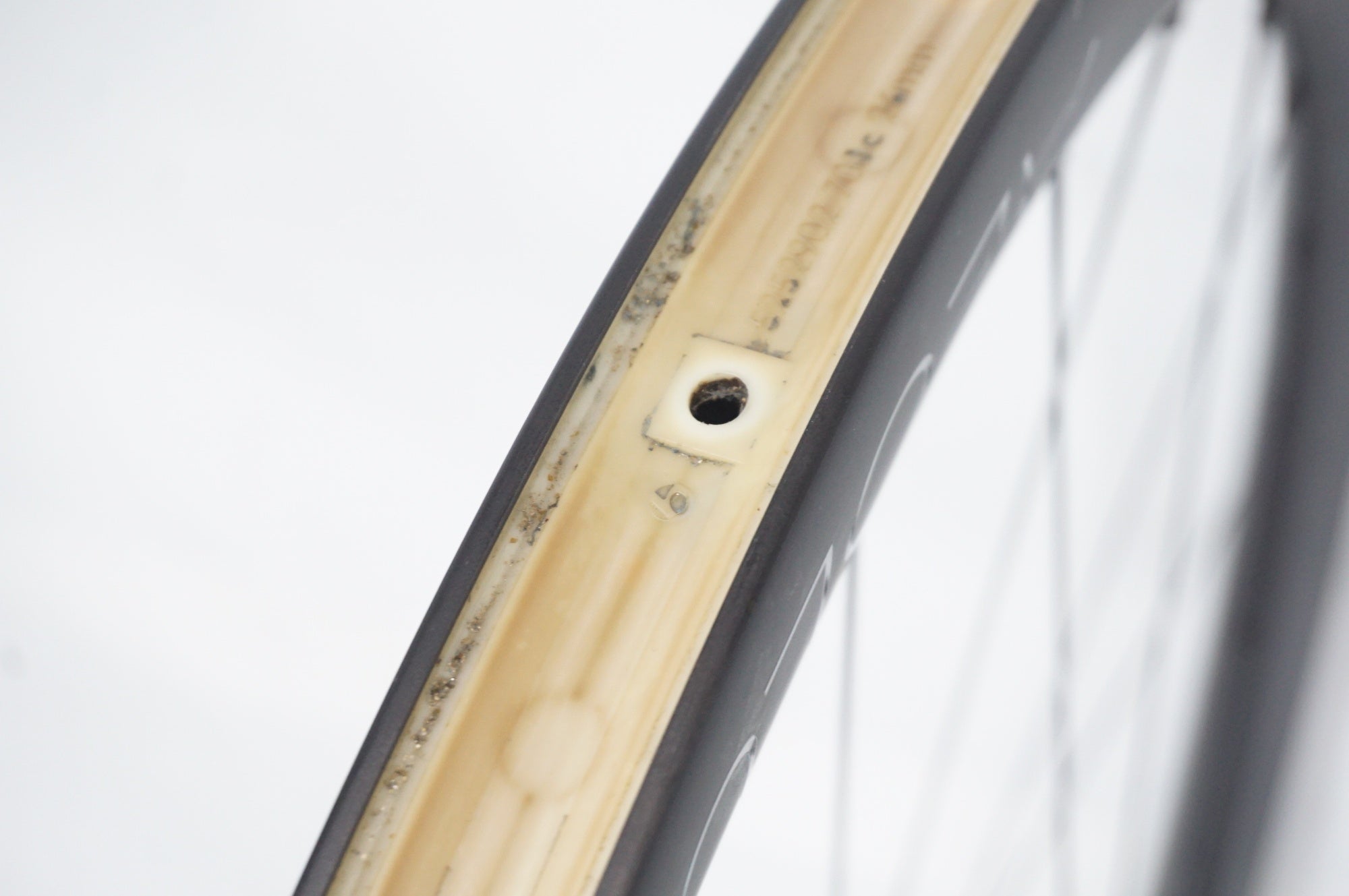 BONTRAGER 「ボントレガー」 AEOLUS PRO 51 TLR DISC シマノ11速