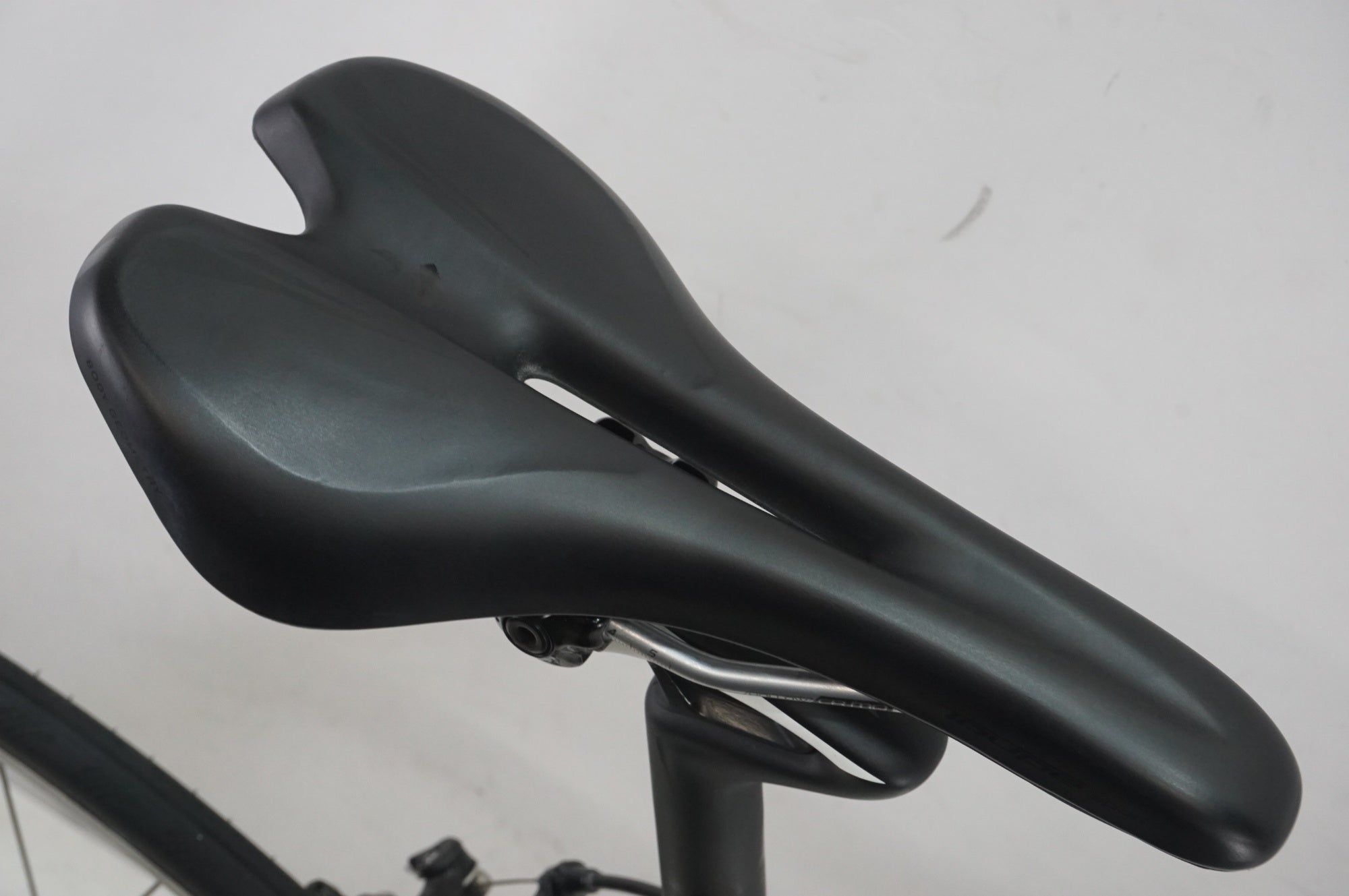 SPECIALIZED ROUBAIX SL4 TIAGRA 2017年モデル ロードバイク / 大宮店
