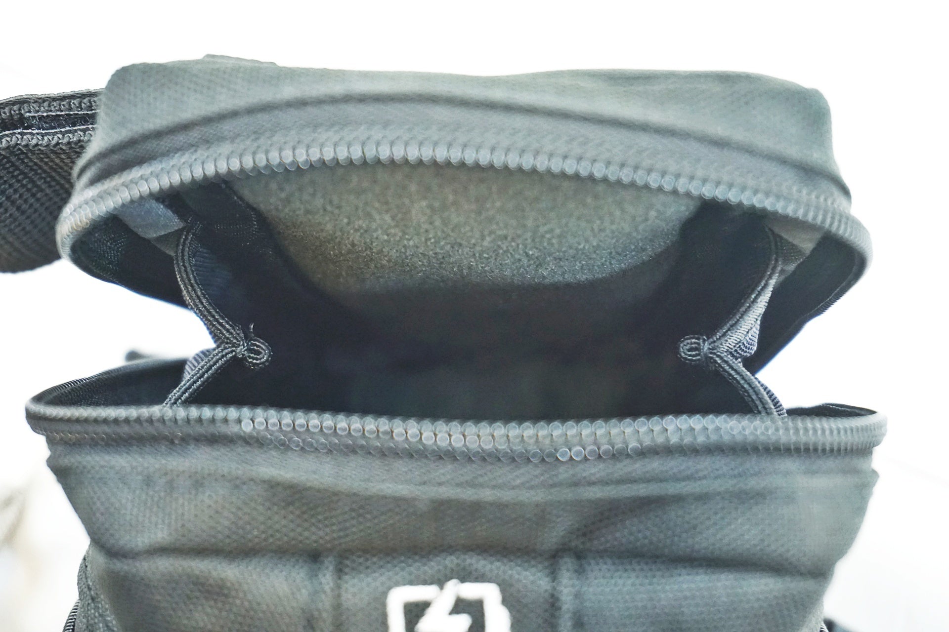 TERN 「ターン」 RIDE POCKET ハンドルバッグ / 有明ガーデン店