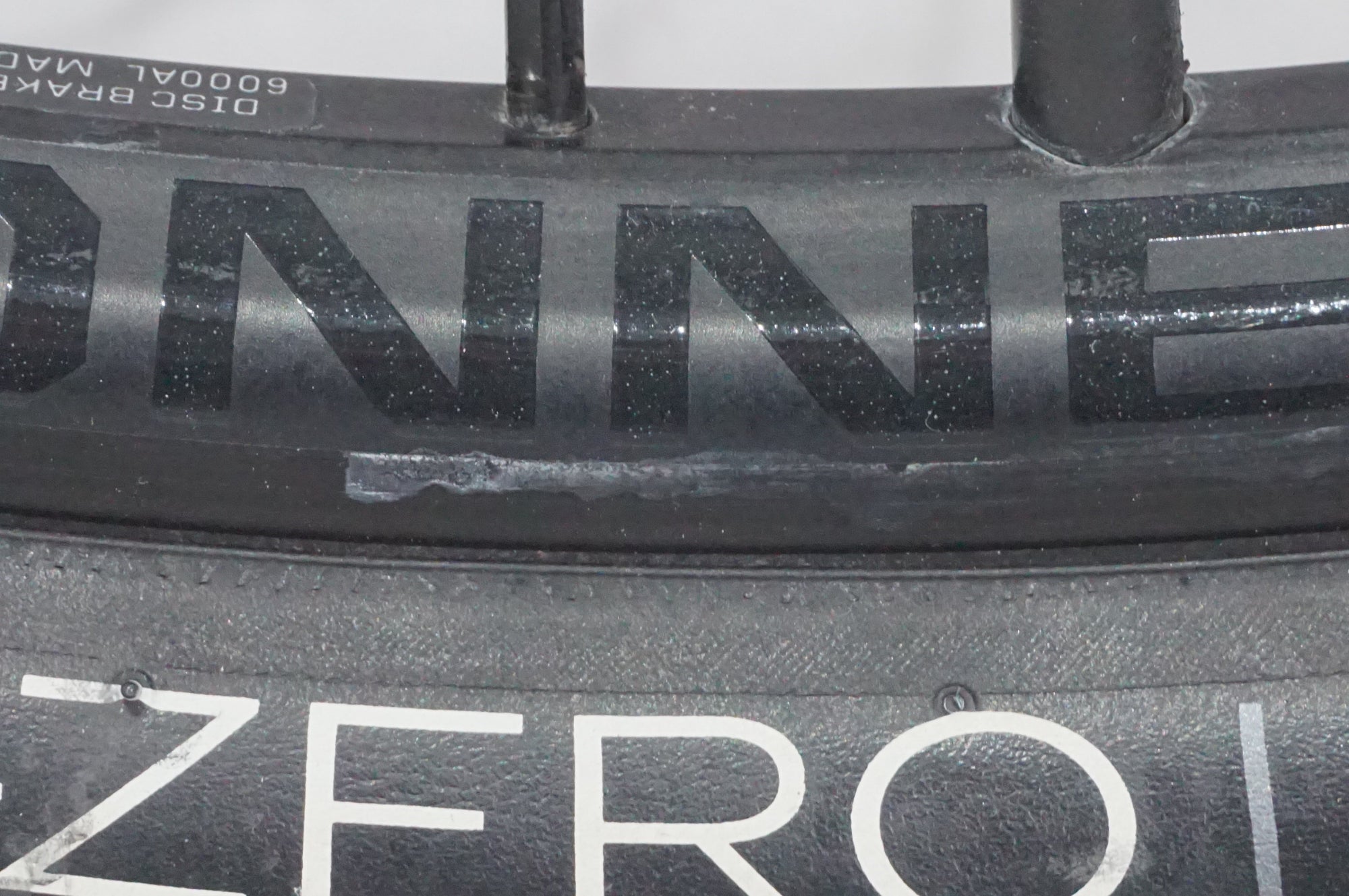 ボントレガー　ホイール　純正　ディスクブレーキ用 BONTRAGER ( ボントレガー ) ロードバイク用ホイール(ディスク