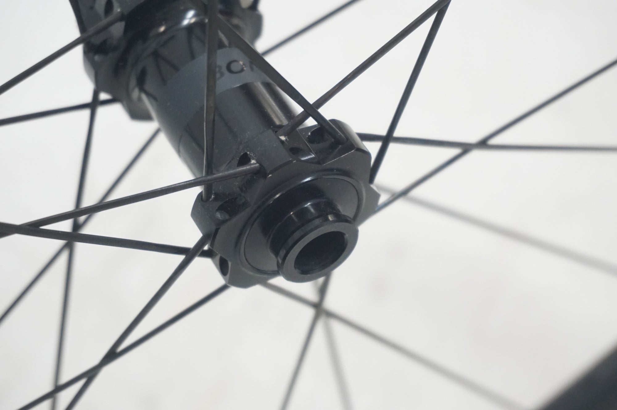 BONTRAGER 「ボントレガー」 AEOLUS PRO 37 DISC シマノ11速 ホイールセット / 福岡店